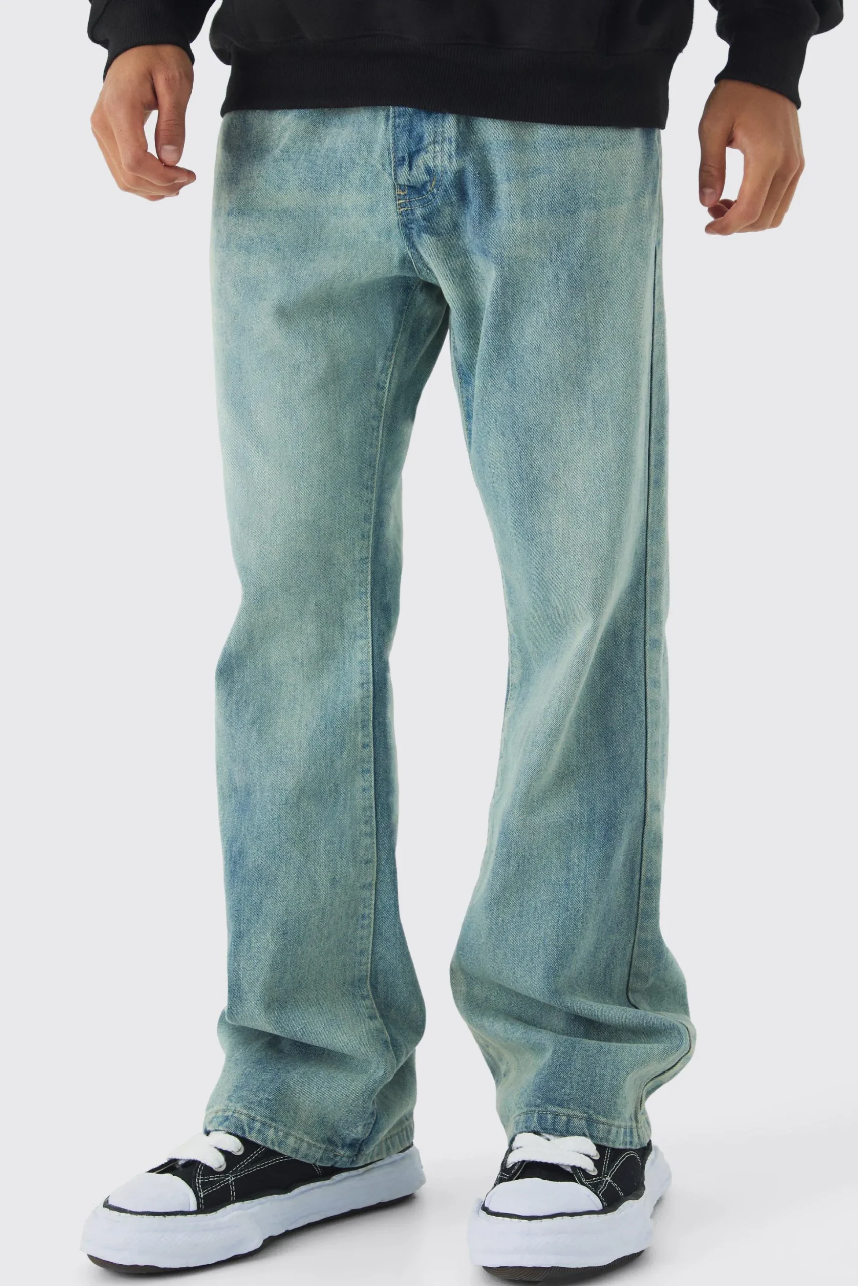Relaxed Rigid Flare Jean | BoohooMAN UK
