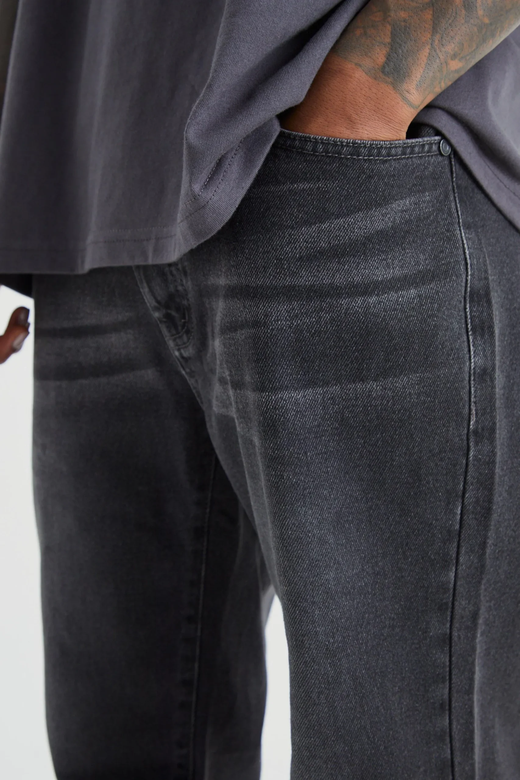 Relaxed Rigid Flare Jean | BoohooMAN UK