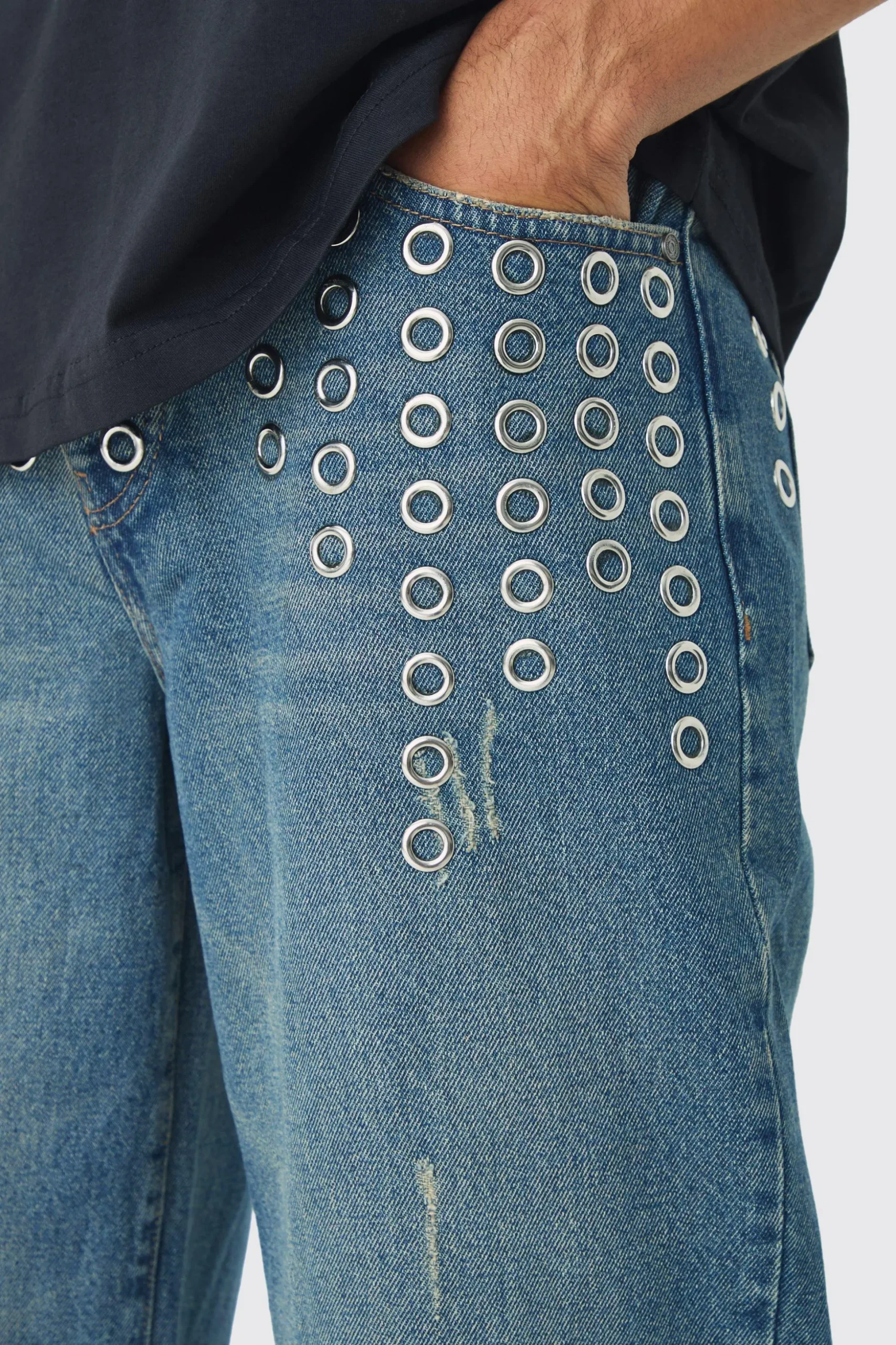 Relaxed Rigid Metal Hardware Jeans | BoohooMAN UK