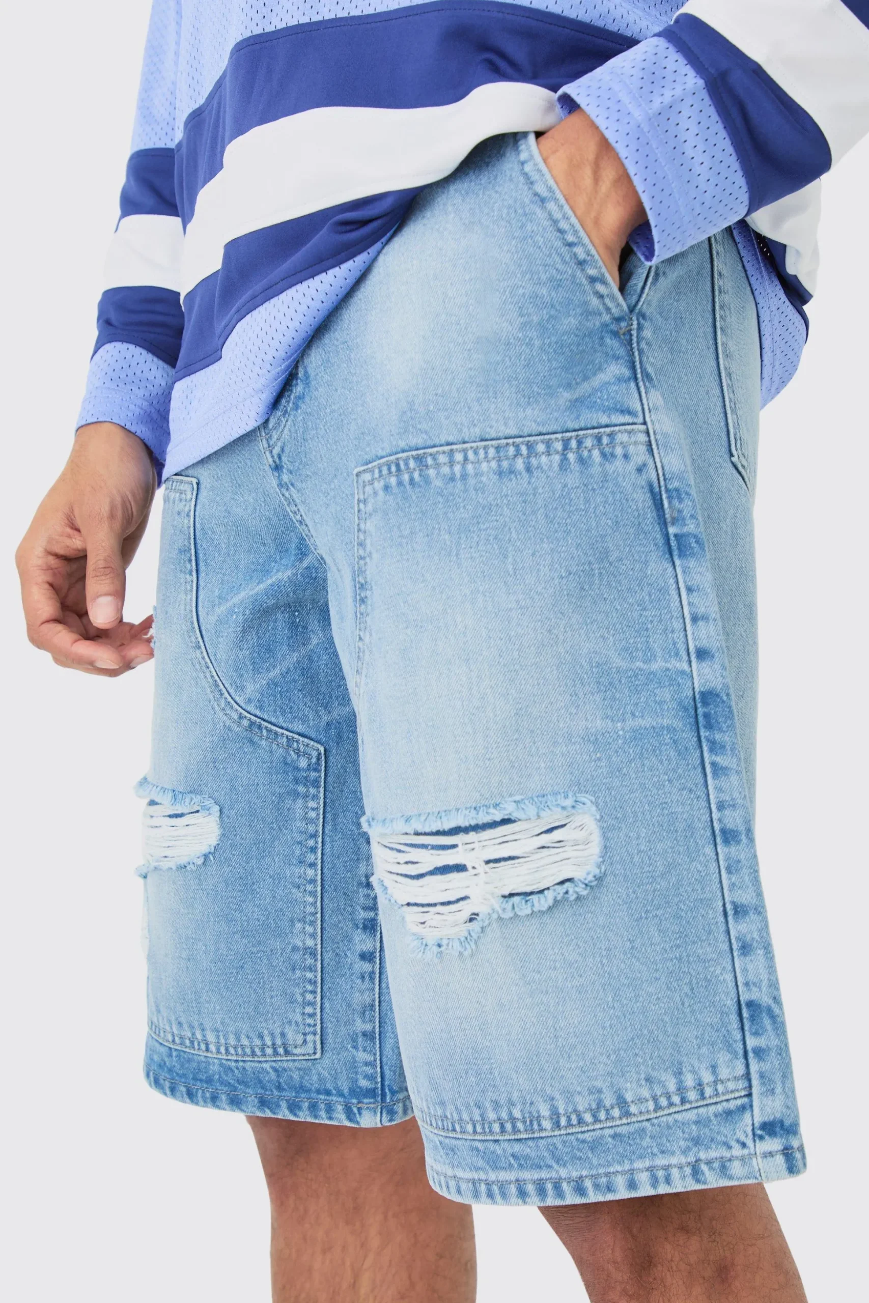 Relaxed Rigid Rippped Carpenter Denim Jort In Light Blue | BoohooMAN UK