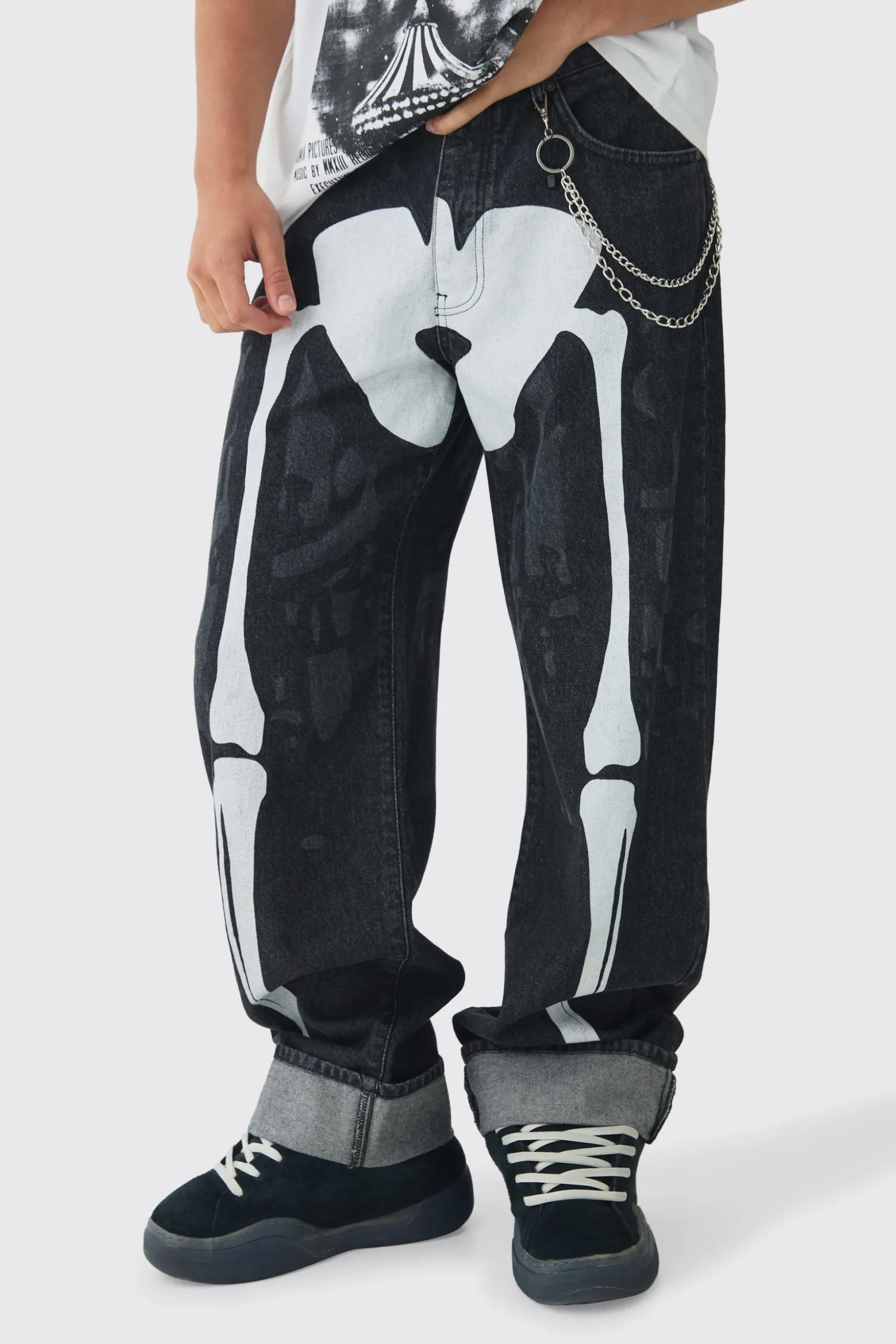 Relaxed Rigid Skeleton Printed Jeans With Chain | BoohooMAN UK