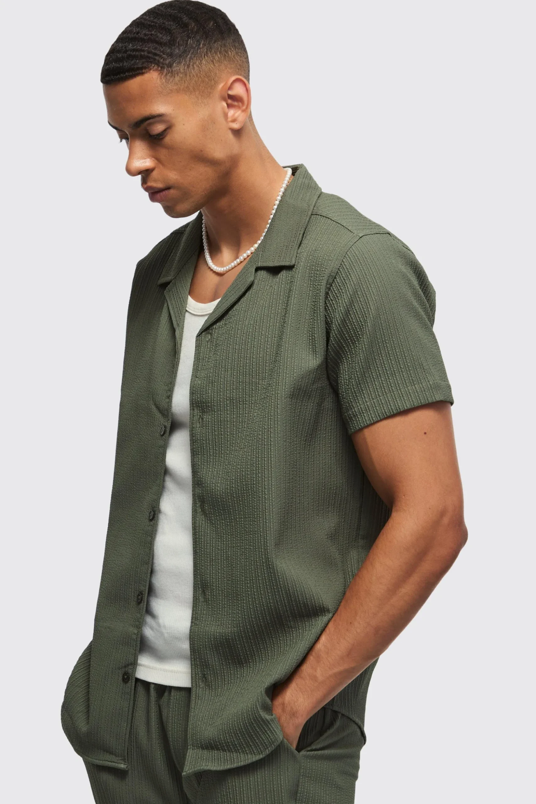 Seersucker Revere Collar Shirt & Trouser Set | BoohooMAN UK