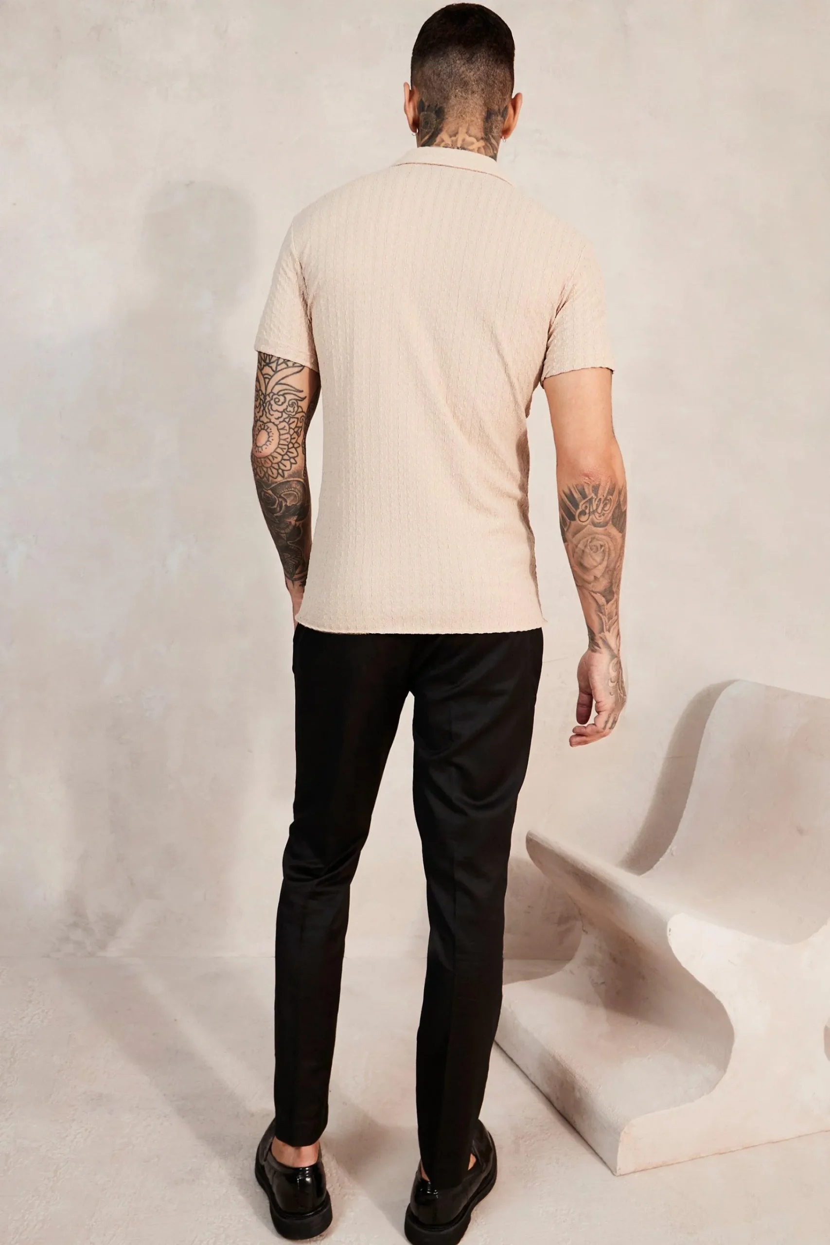 Short Sleeve Drop Revere Muscle Crinkle Shirt | BoohooMAN UK