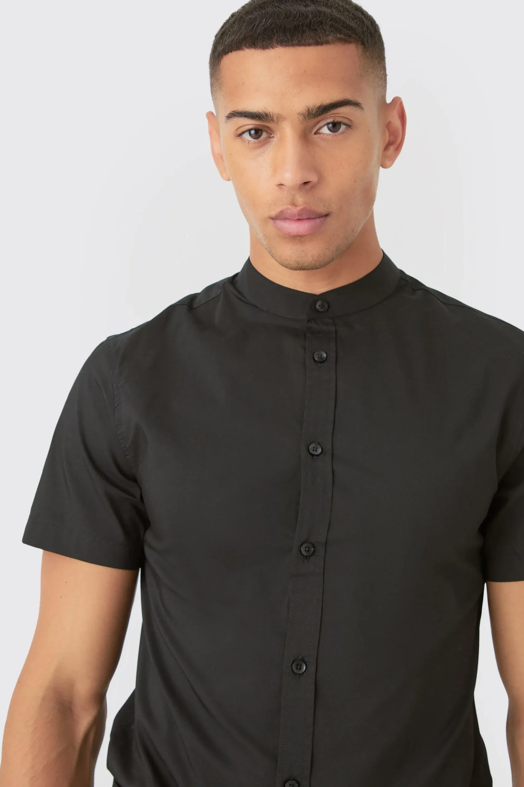Short Sleeve Grandad Collar Slim Fit Shirt | BoohooMAN UK