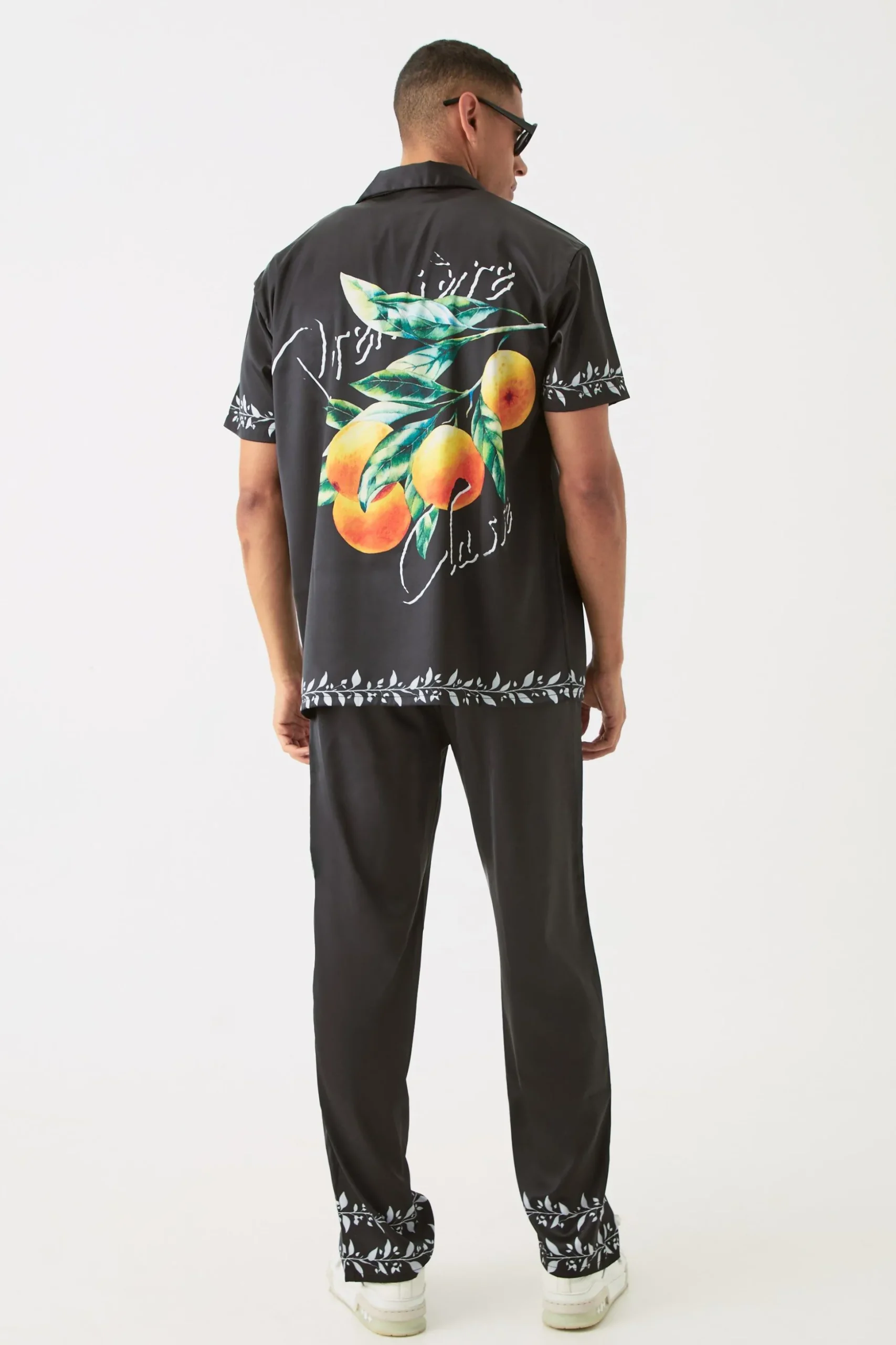 Short Sleeve Oversized Back Print Satin Shirt | BoohooMAN UK