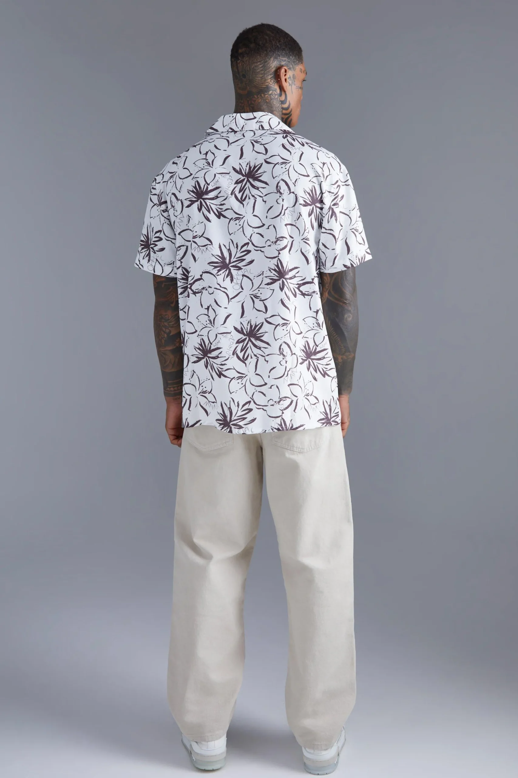 Short Sleeve Oversized Floral Viscose Shirt | BoohooMAN UK