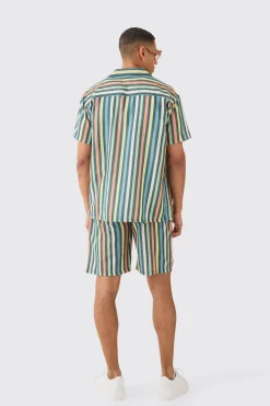 Short Sleeve Oversized Revere Stripe Shirt | BoohooMAN UK