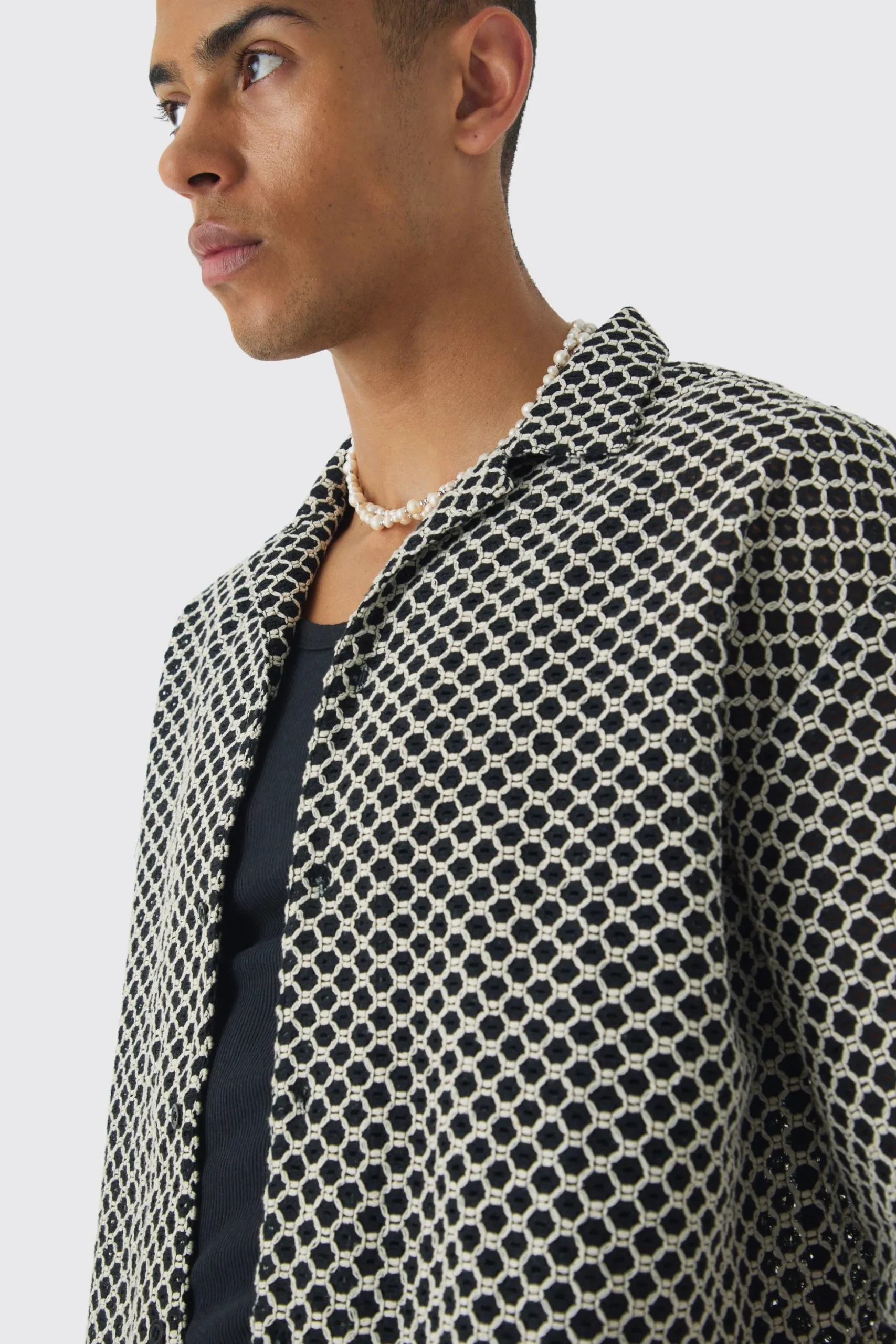Short Sleeve Oversized Revere Shirt | BoohooMAN UK