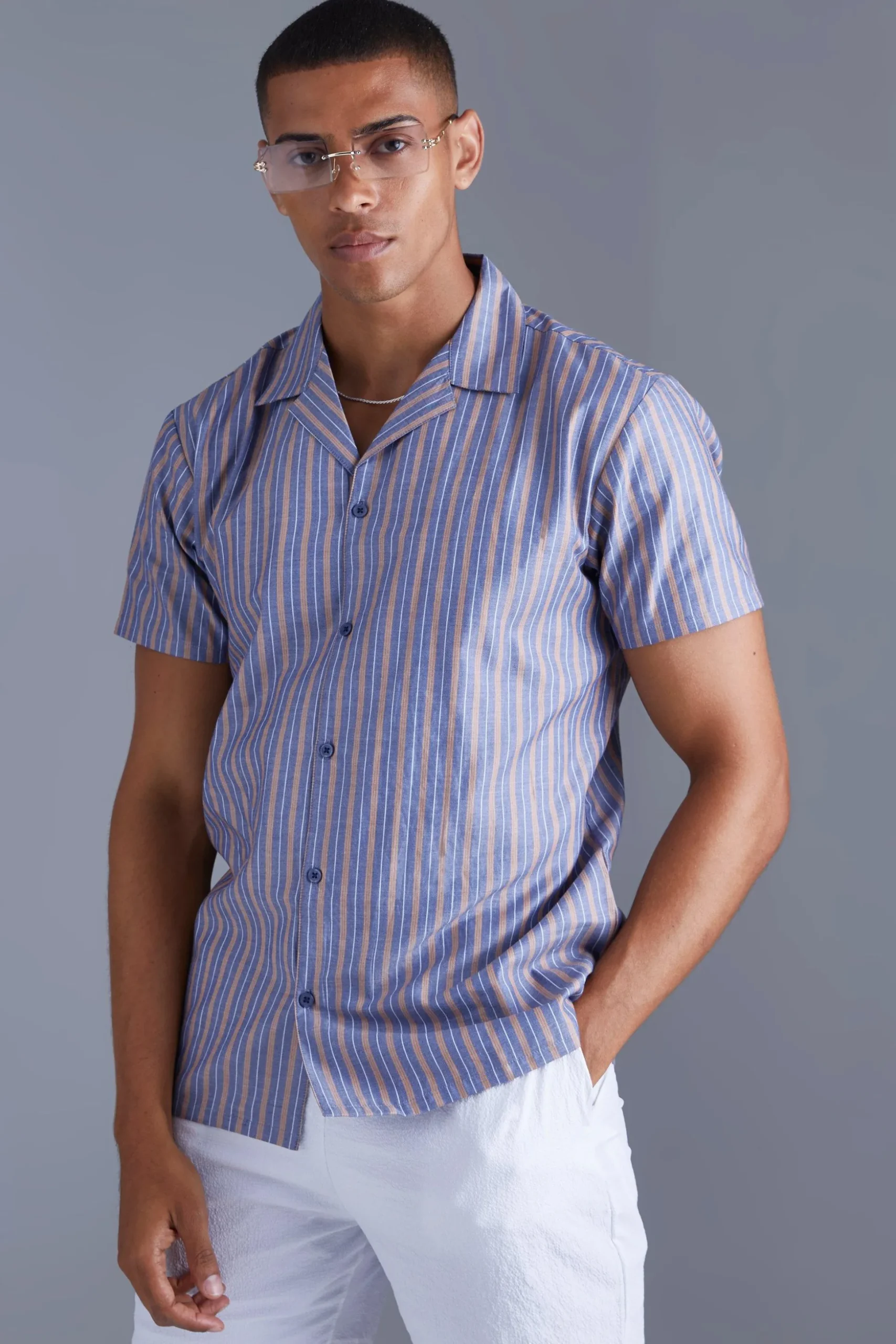 Short Sleeve Regular Bold Stripe Shirt | BoohooMAN UK