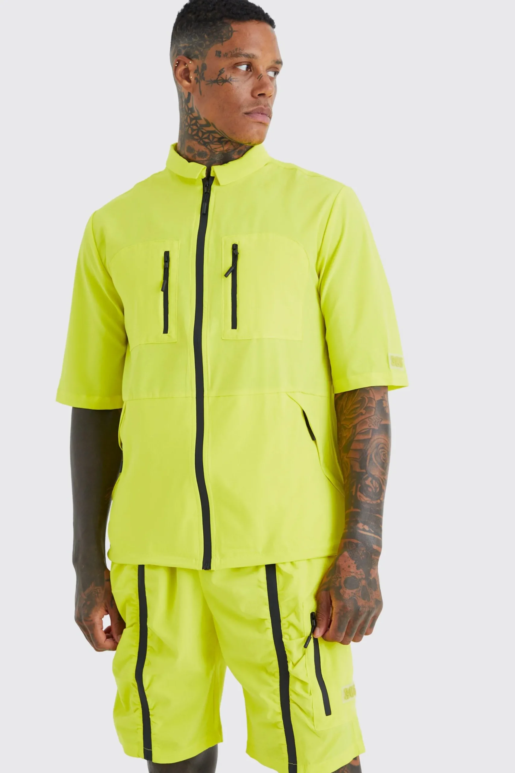 Short Sleeve Technical Utility Shirt & Short Set | BoohooMAN UK