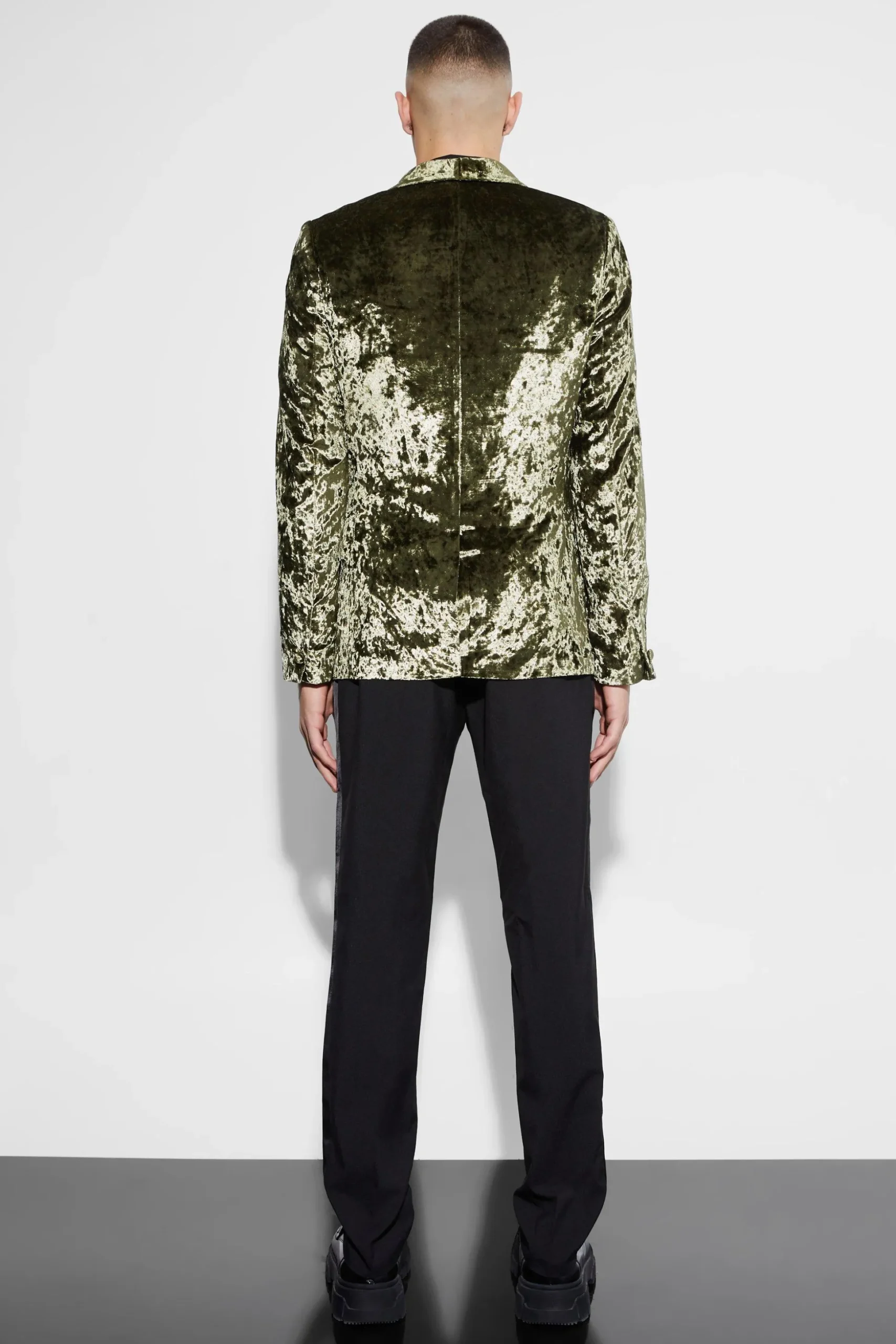 Skinny Crushed Velvet Blazer | BoohooMAN UK