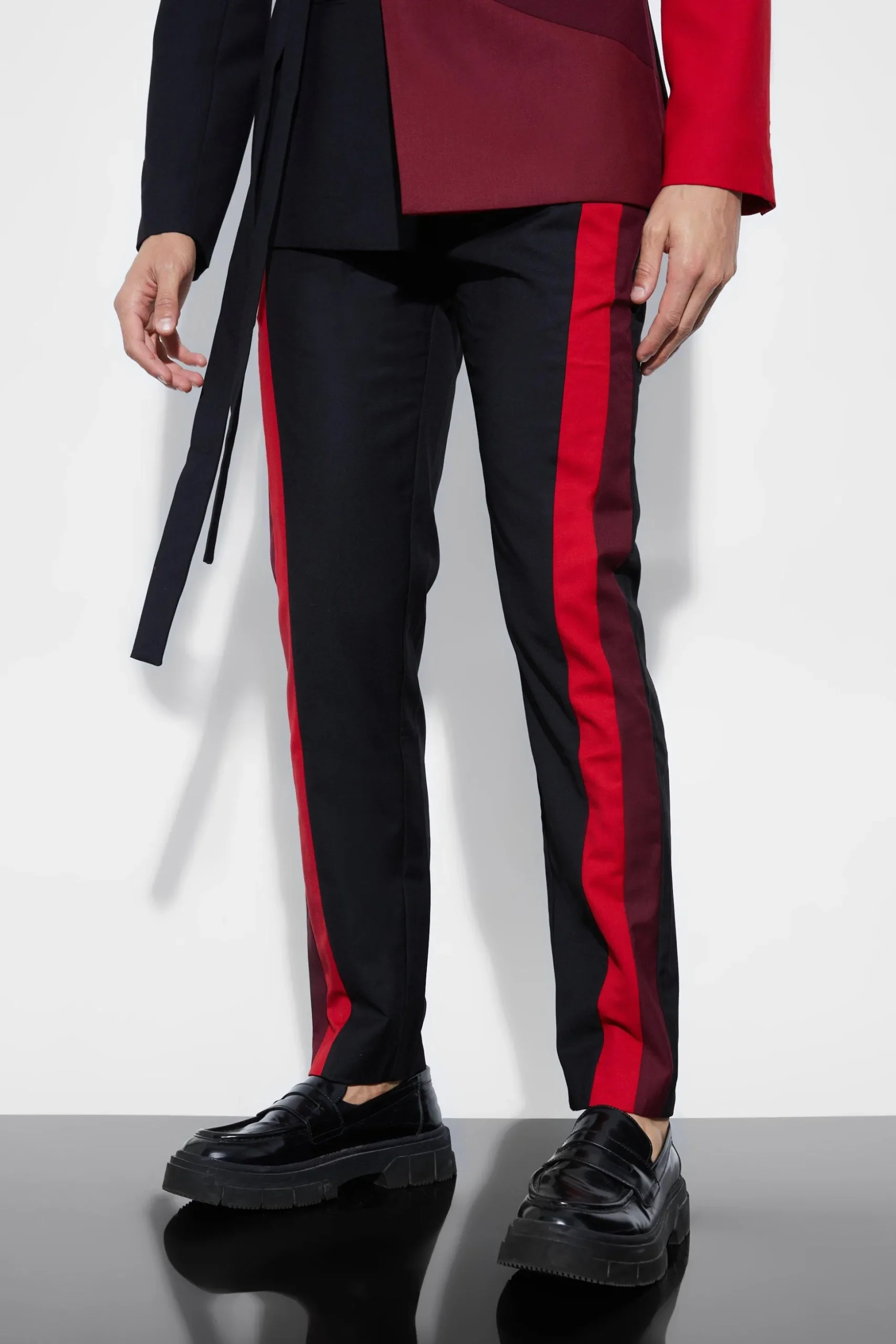 Skinny Fit Colour Block Panel Suit Trouser | BoohooMAN UK