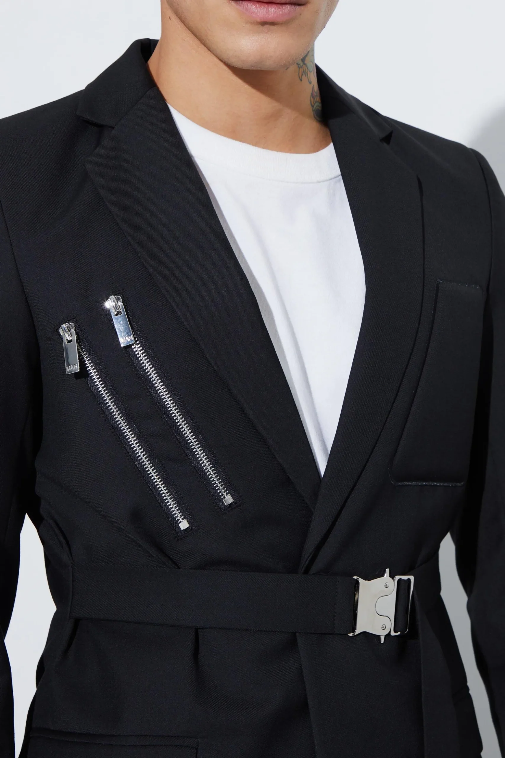 Skinny Fit Single Breasted Wrap Belt Blazer | BoohooMAN UK