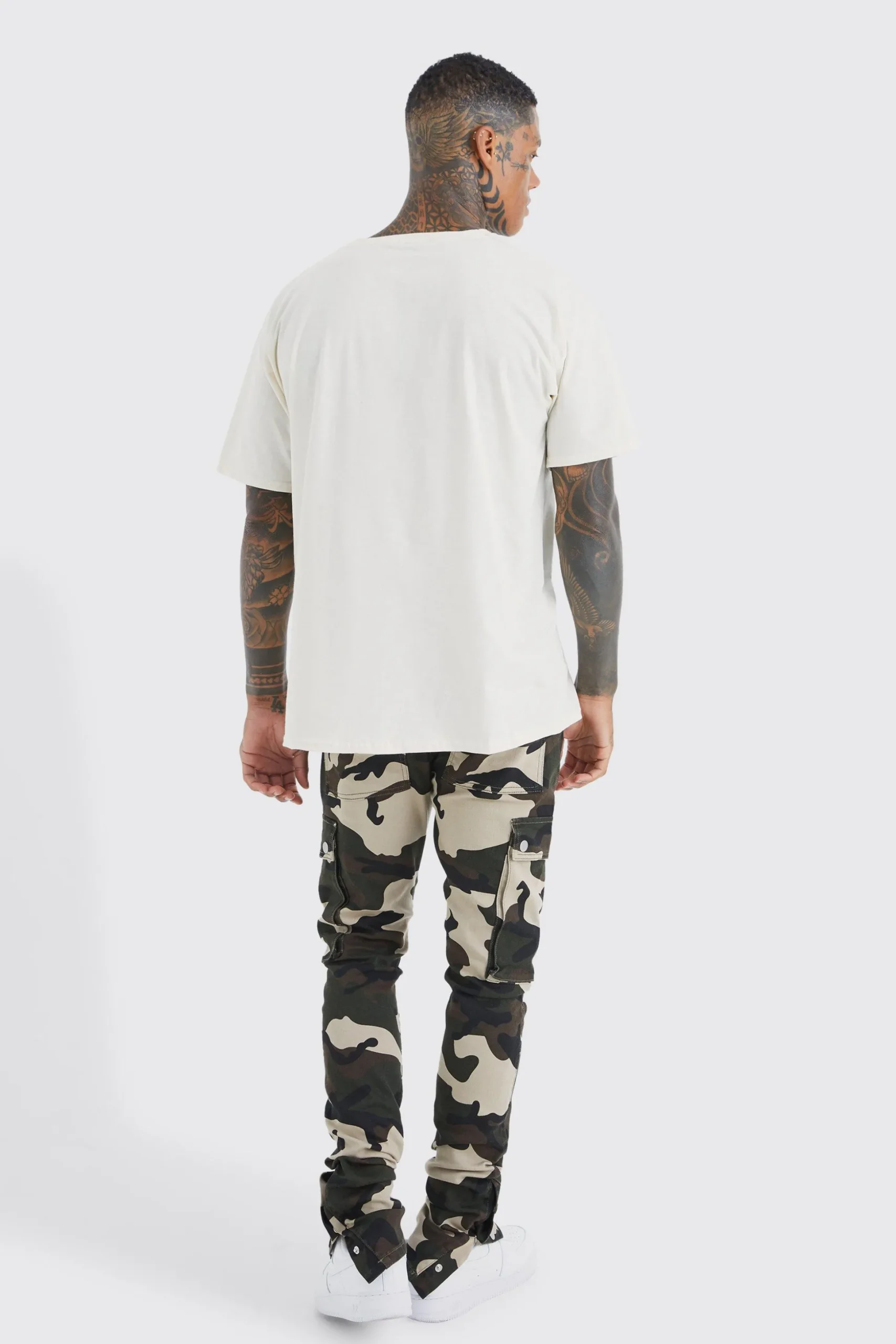 Skinny Stacked Popper Hem Camo Cargo Trouser | BoohooMAN UK