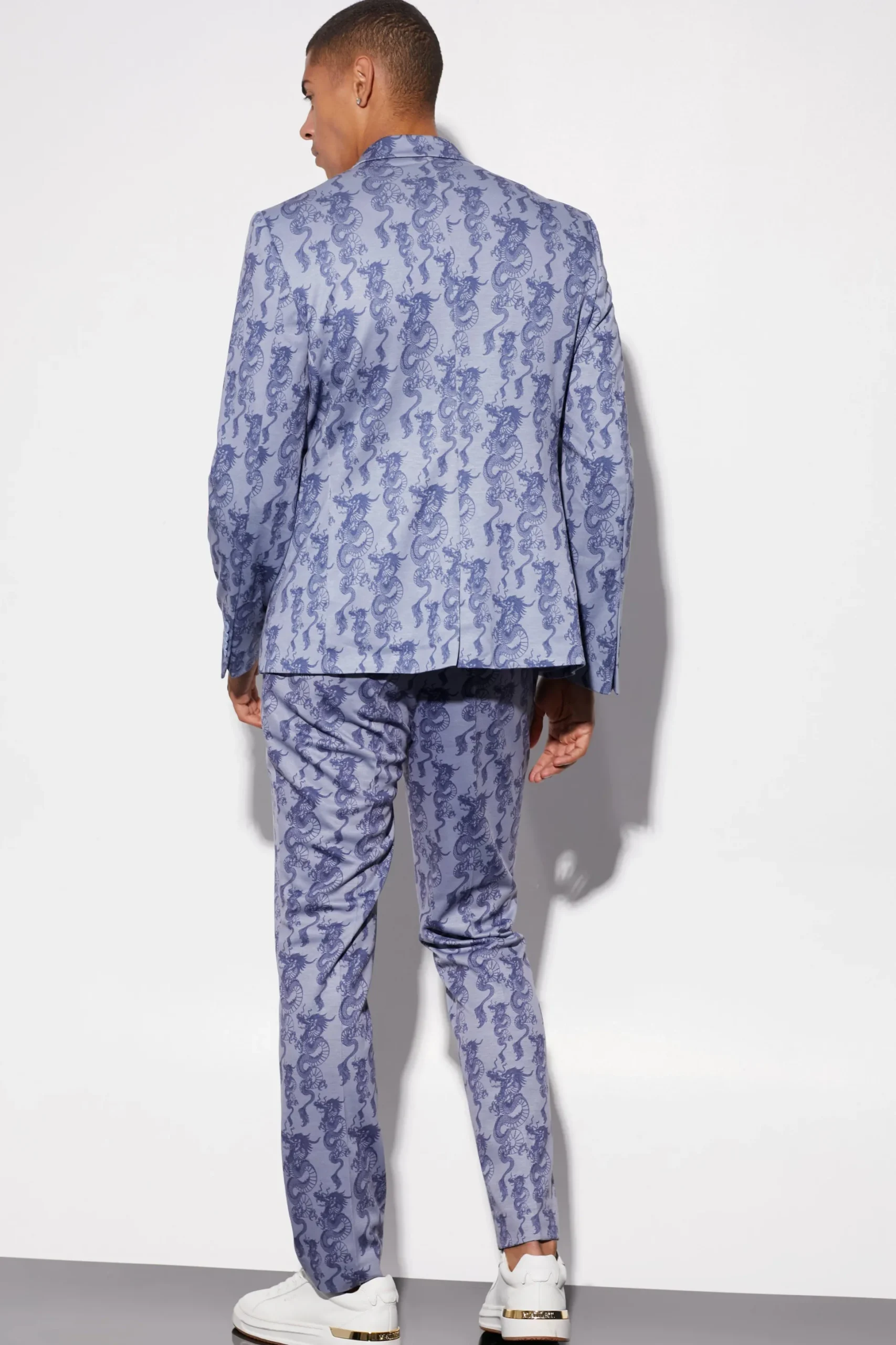 Slim Fit Dragon Printed Wrap Suit | BoohooMAN UK