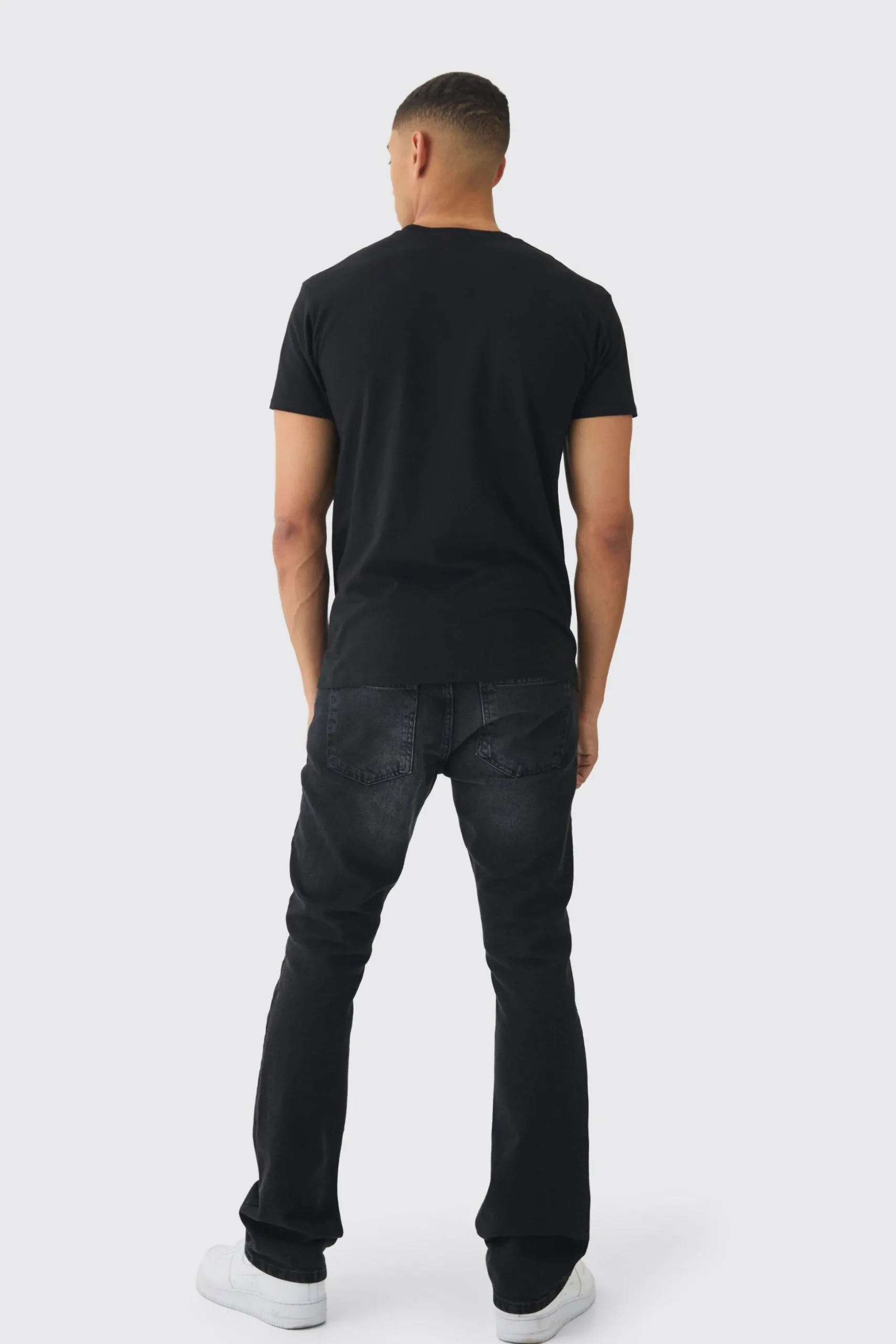Slim Man Graphic T-Shirt | BoohooMAN UK