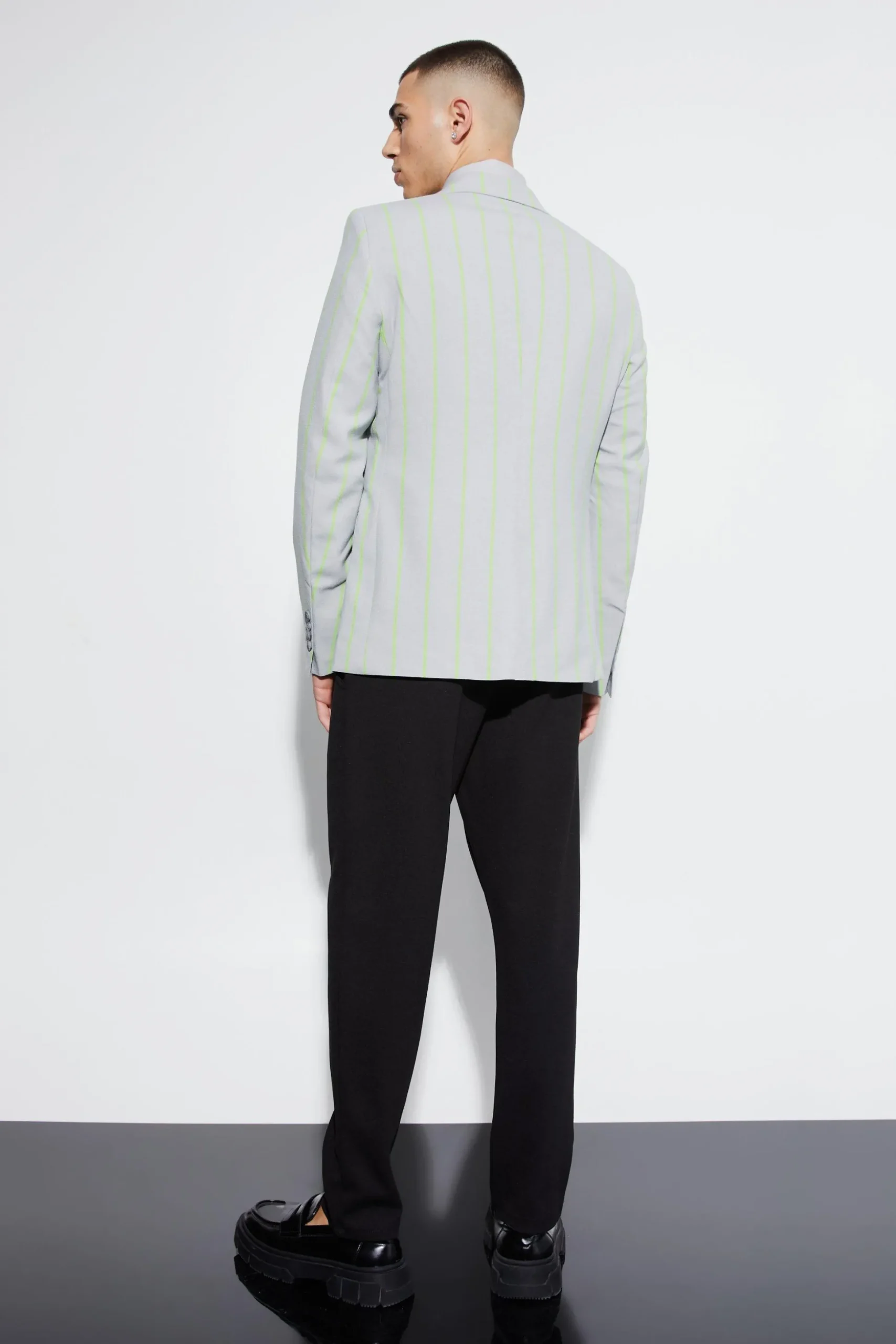 Slim Single Breasted Wide Stripe Suit | BoohooMAN UK