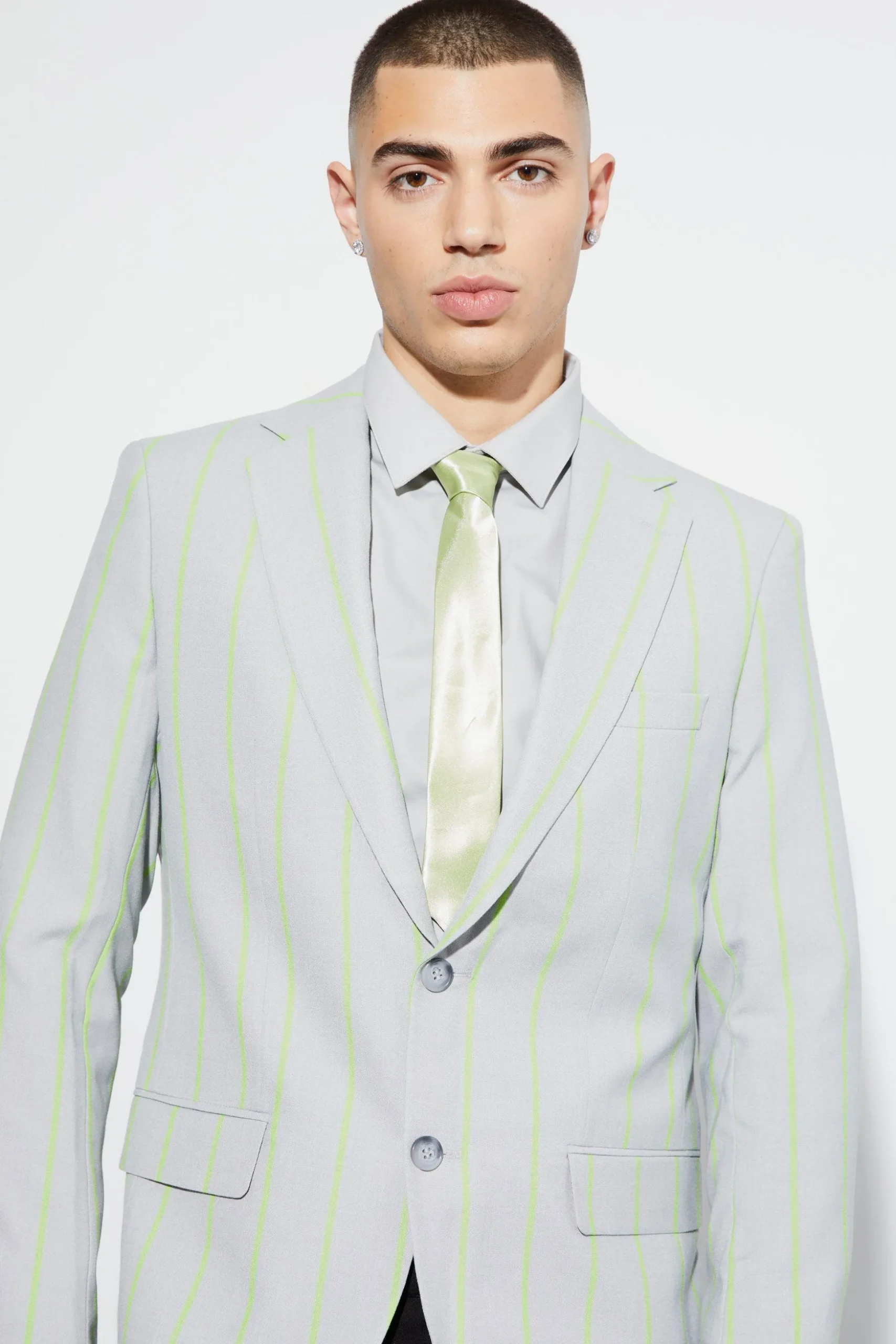 Slim Single Breasted Wide Stripe Suit | BoohooMAN UK