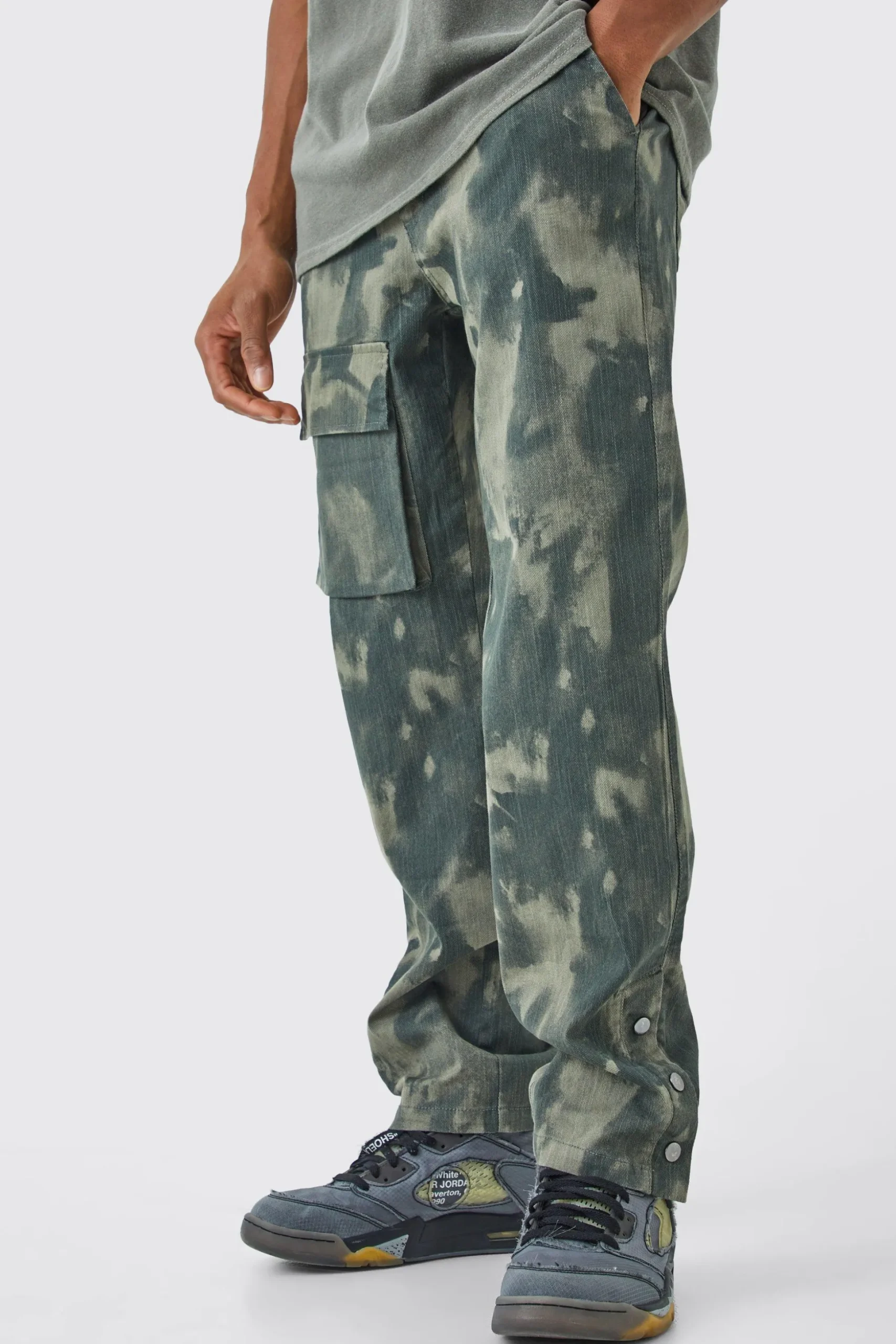 Slim Smoke Camo Cargo Trouser With Popper Hem | BoohooMAN UK