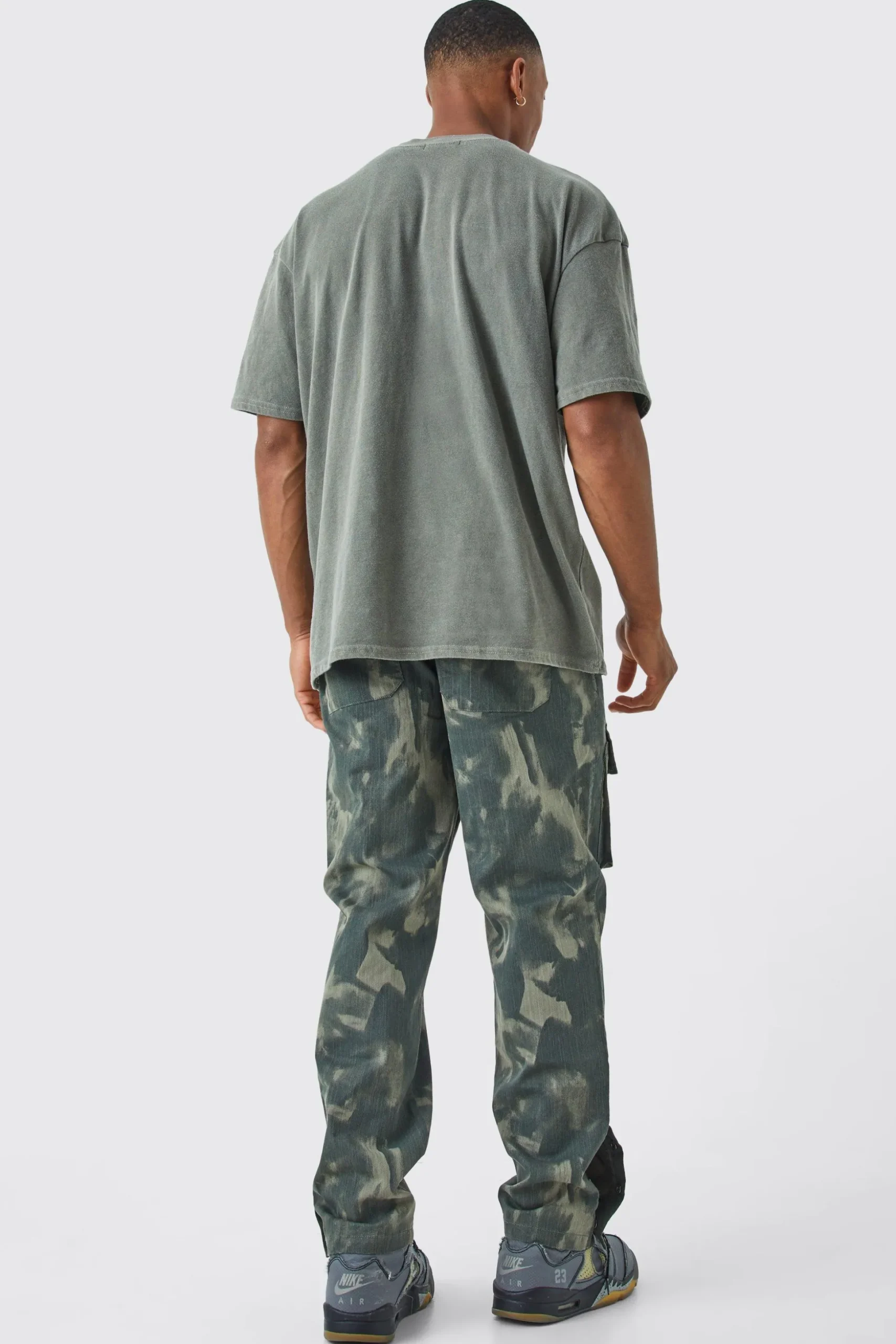 Slim Smoke Camo Cargo Trouser With Popper Hem | BoohooMAN UK