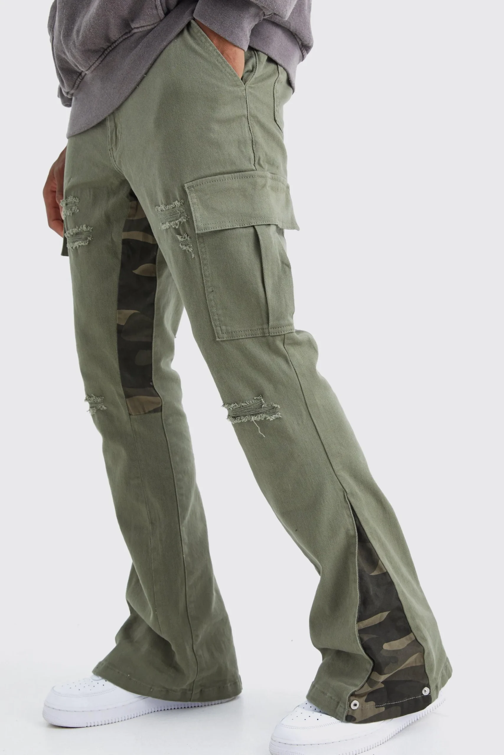 Slim Stacked Flare Camo Gusset Rip And Repair Trouser | BoohooMAN UK