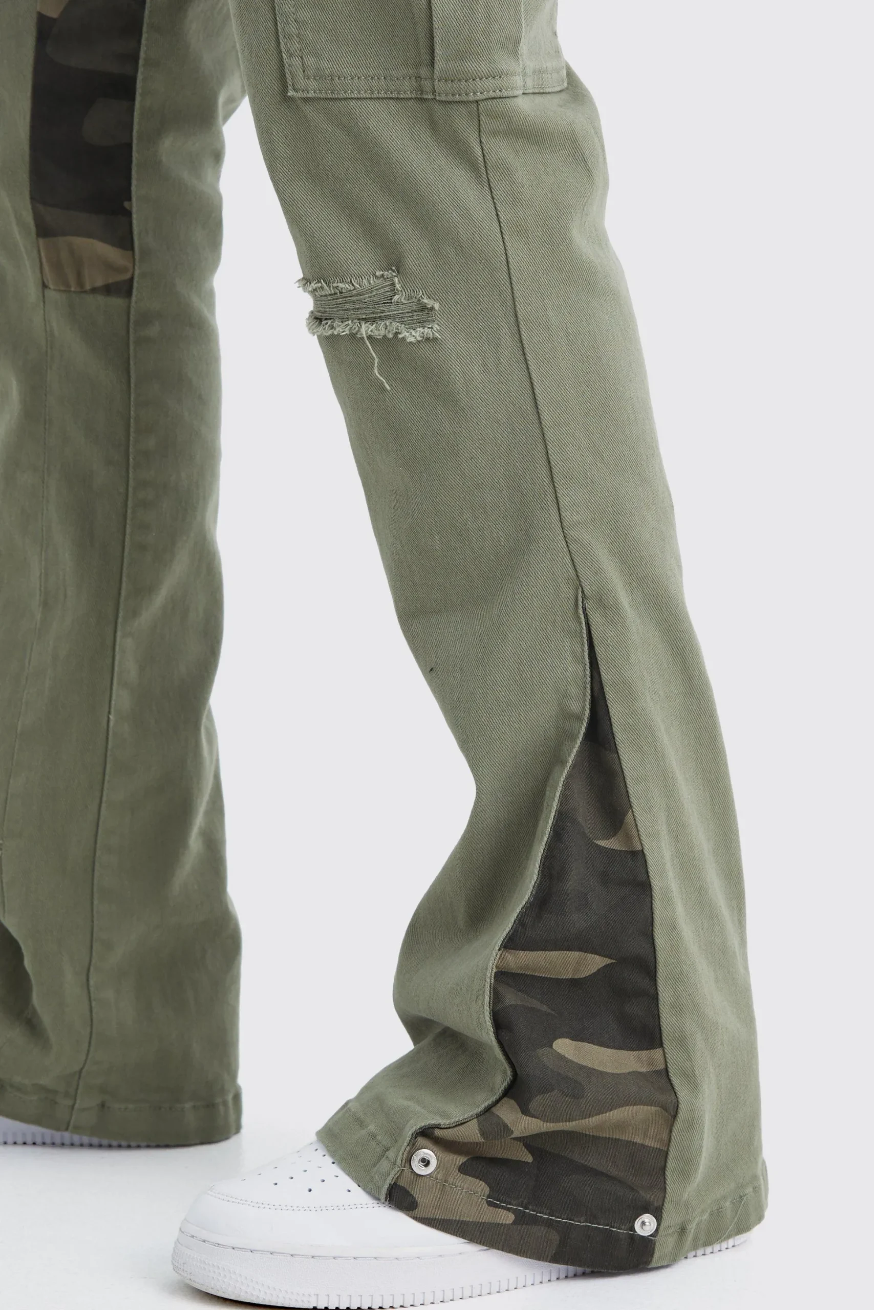 Slim Stacked Flare Camo Gusset Rip And Repair Trouser | BoohooMAN UK
