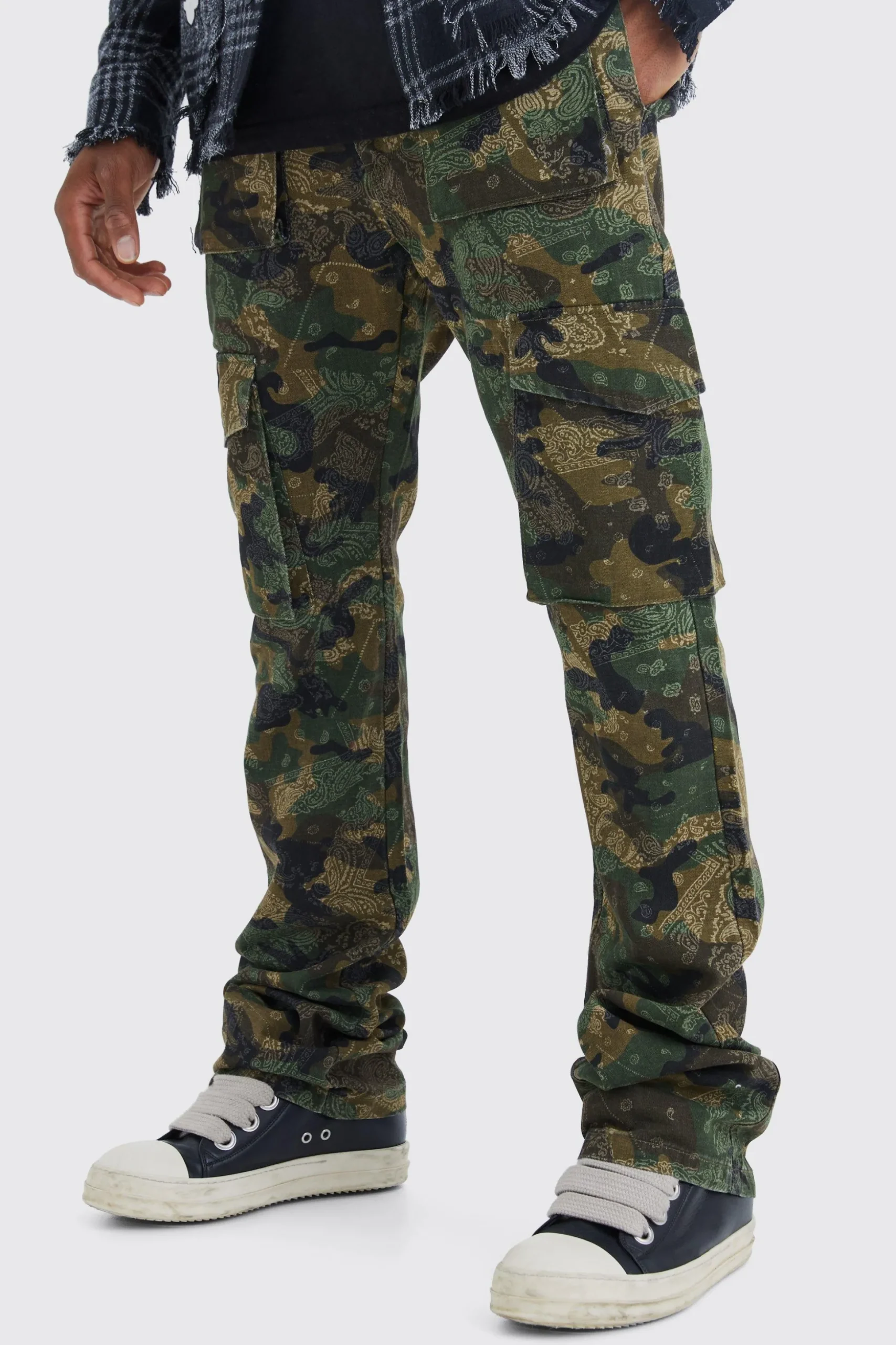 Slim Stacked Flare Multi Cargo Camo Bandana Trouser | BoohooMAN UK