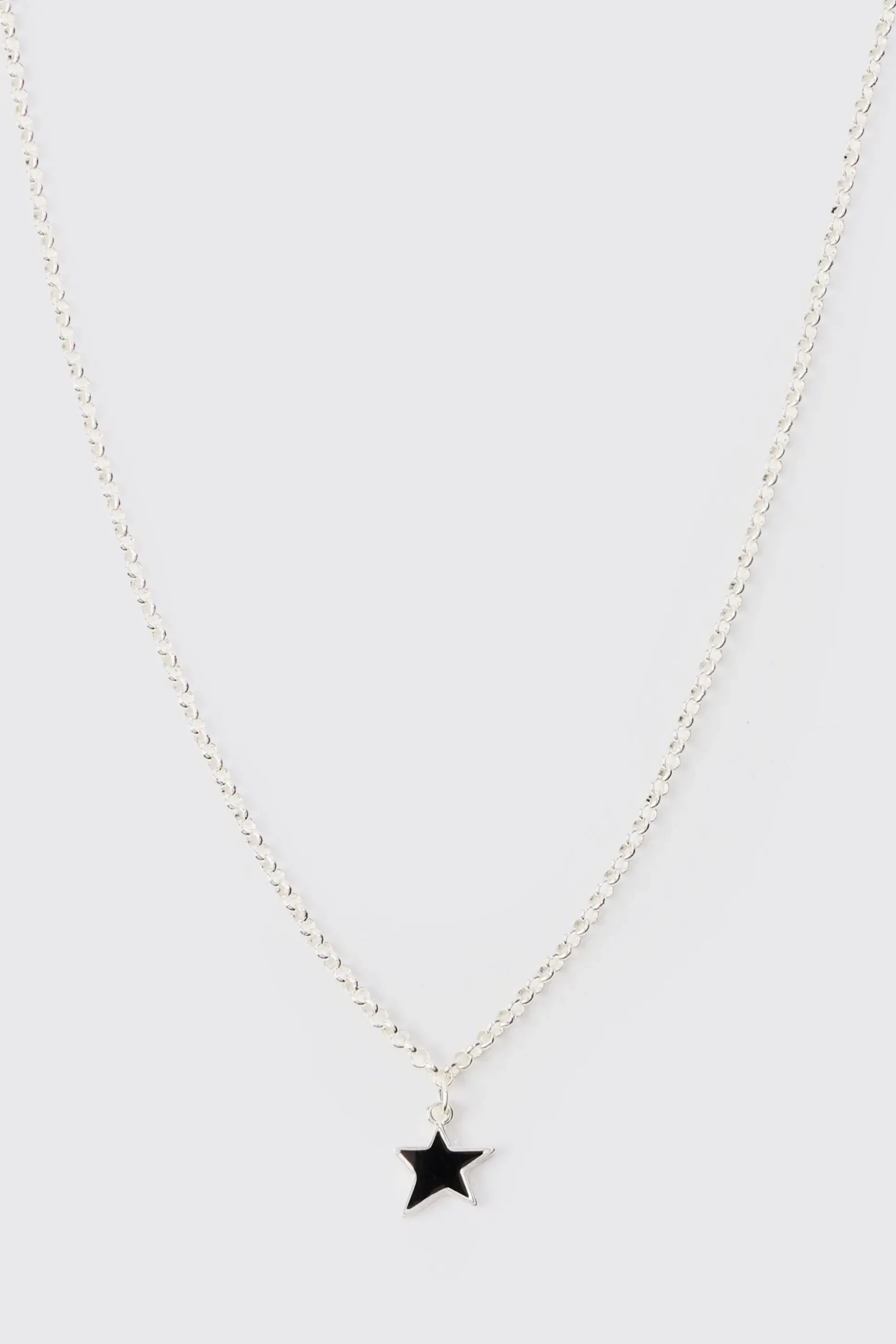 Star Pendant Chain Necklace | BoohooMAN UK