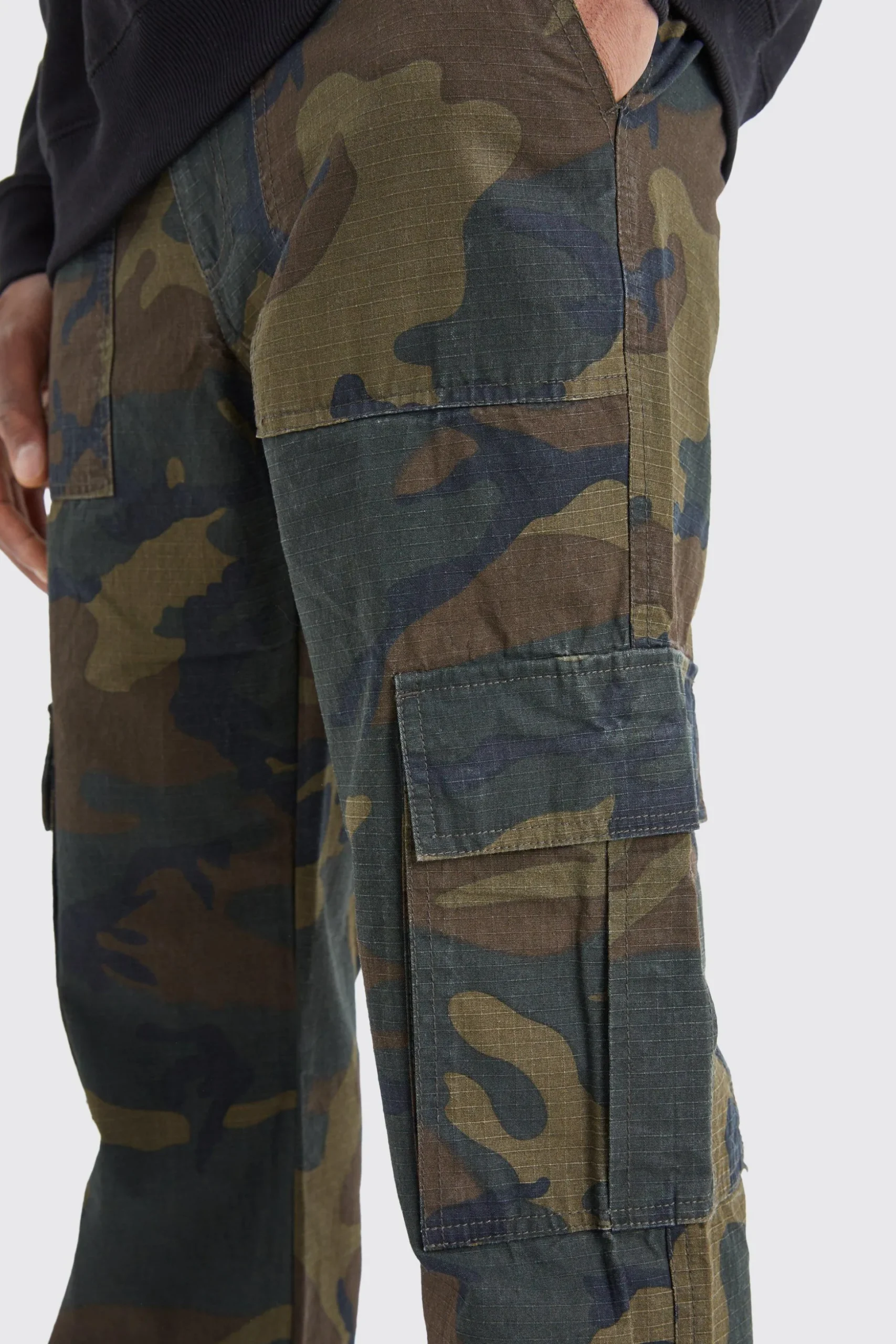 Straight Leg Camo Trouser | BoohooMAN UK