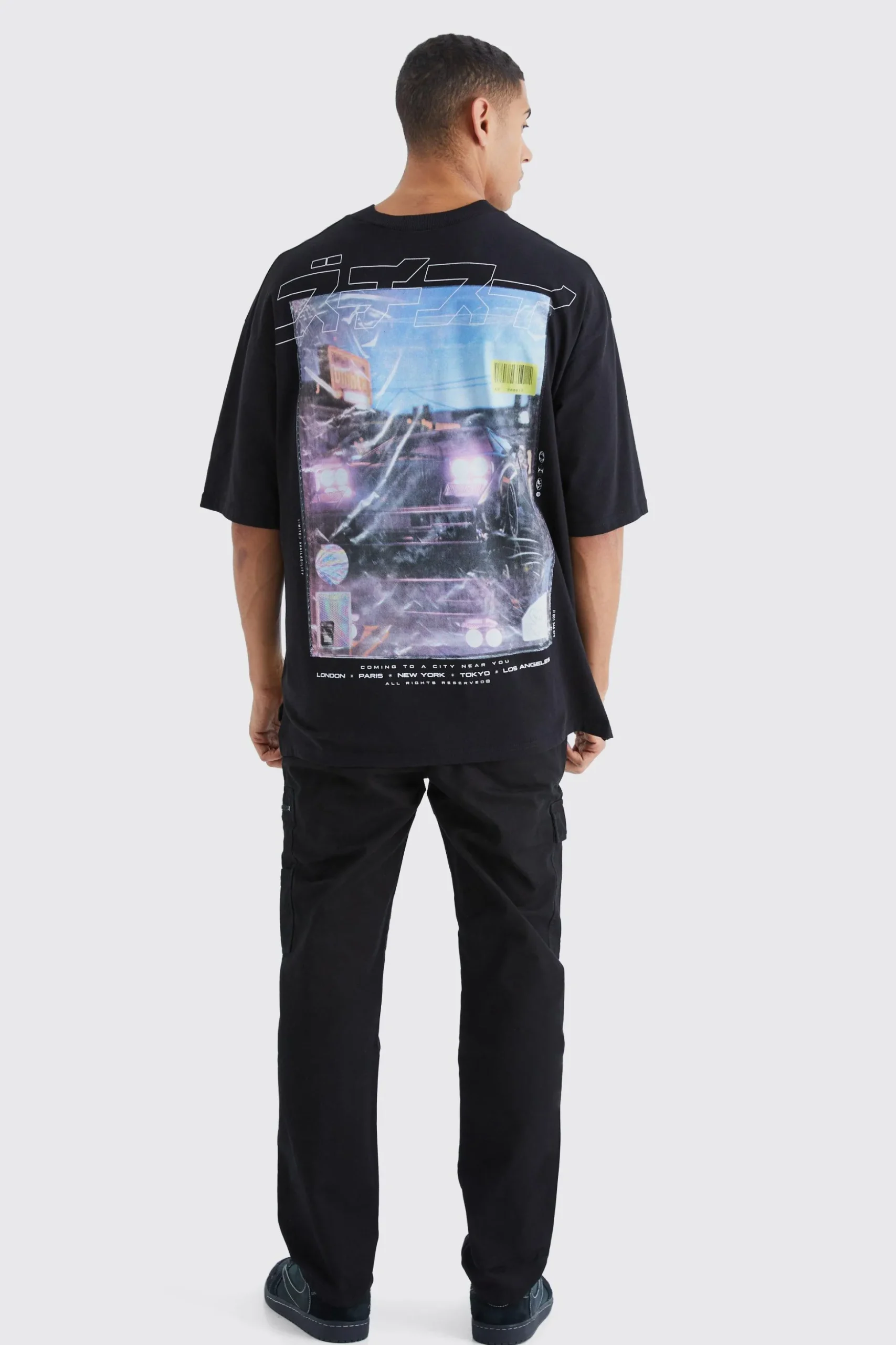 Straight Leg Cargo Trouser With Branded Zip Puller | BoohooMAN UK
