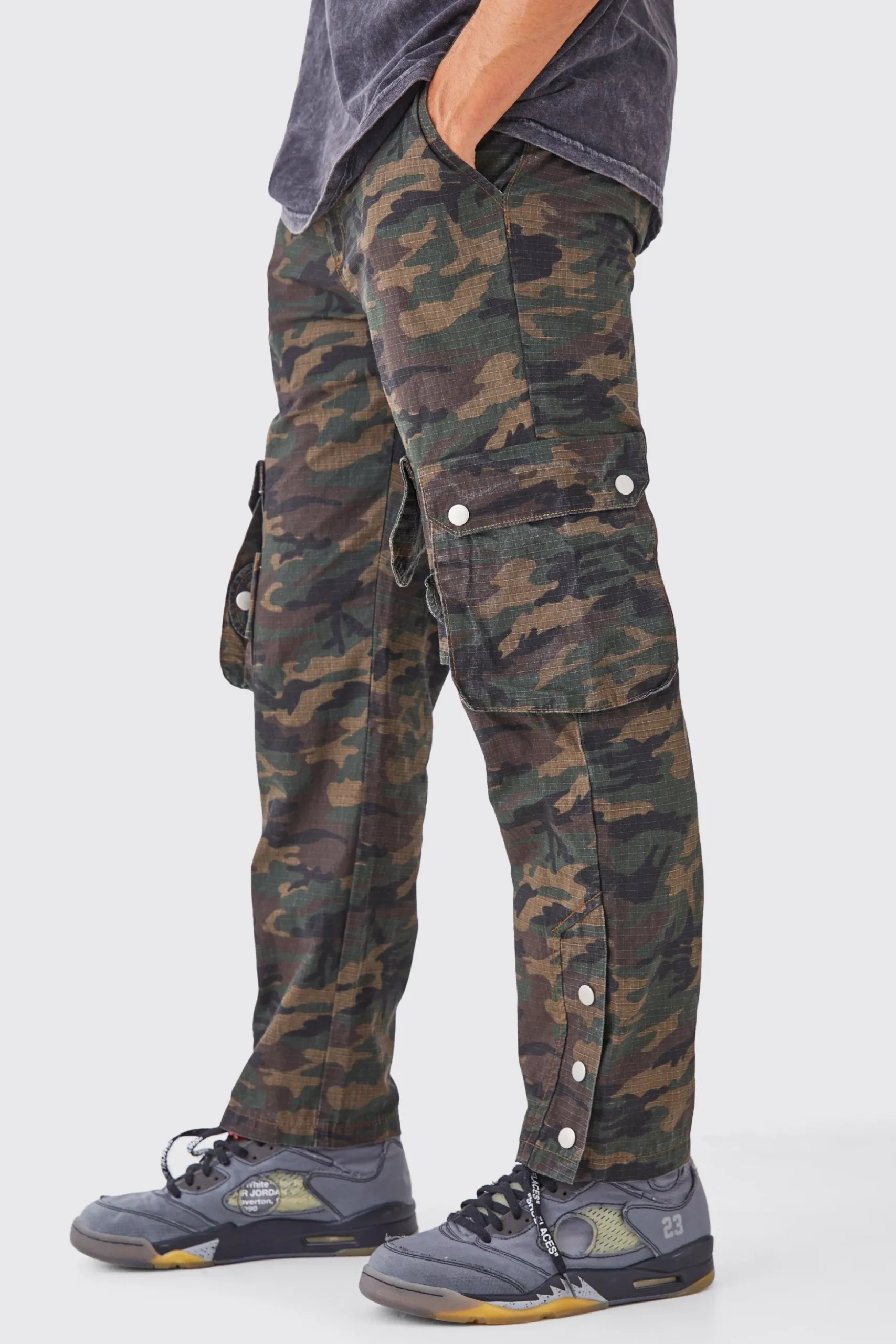 Straight Leg 3d Multi Cargo Camo Trouser With Popper Hem | BoohooMAN UK