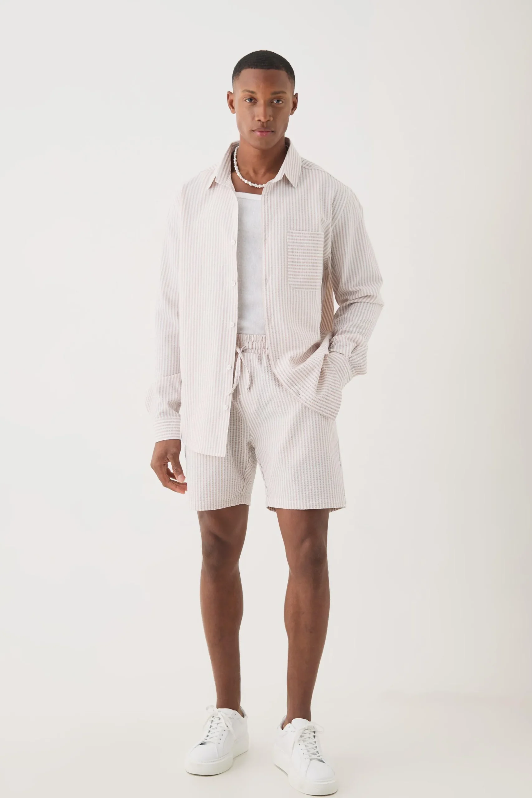 Striped Seersucker Overshirt & Short Set | BoohooMAN UK