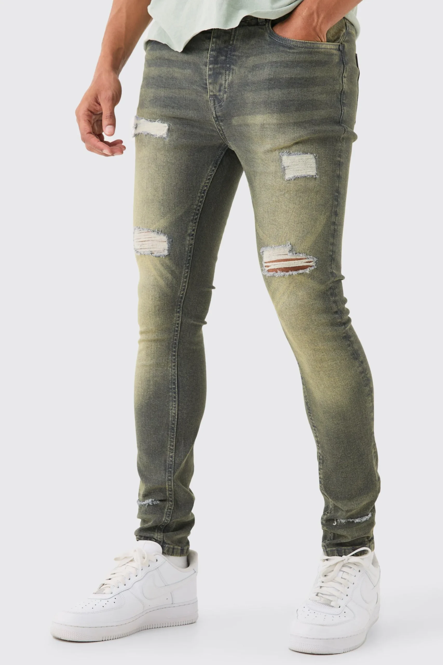 Super Skinny Stretch Ripped Jean | BoohooMAN UK