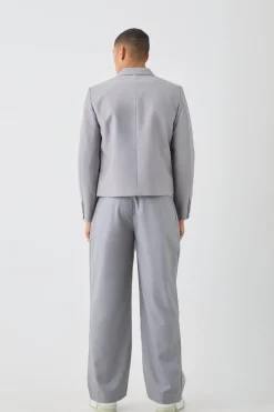 Tailored Fixed Waist Wide Leg Pleated Trouser In Grey | BoohooMAN UK