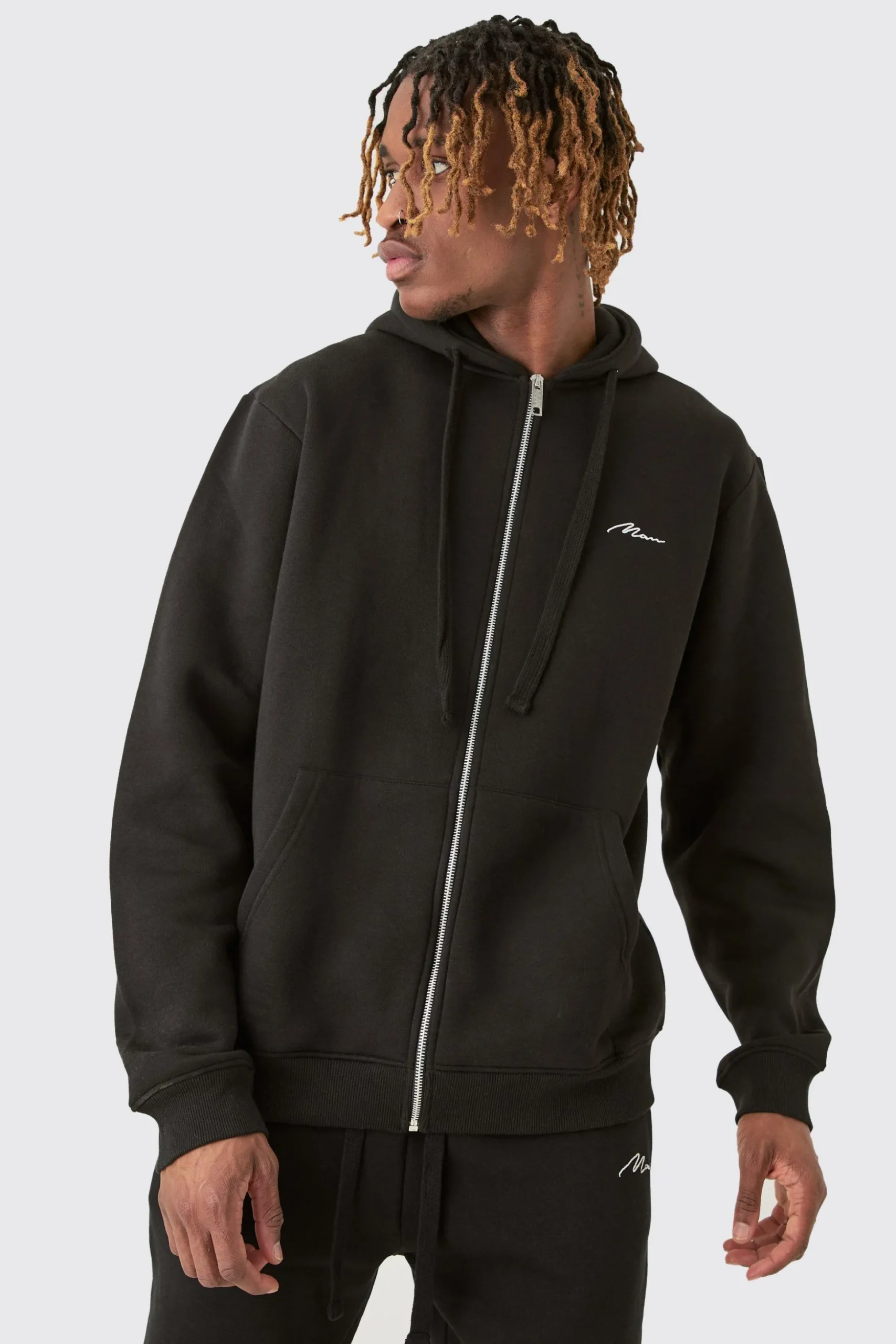 Tall Basic Man Signature Zip Through Hoodie In Black | BoohooMAN UK