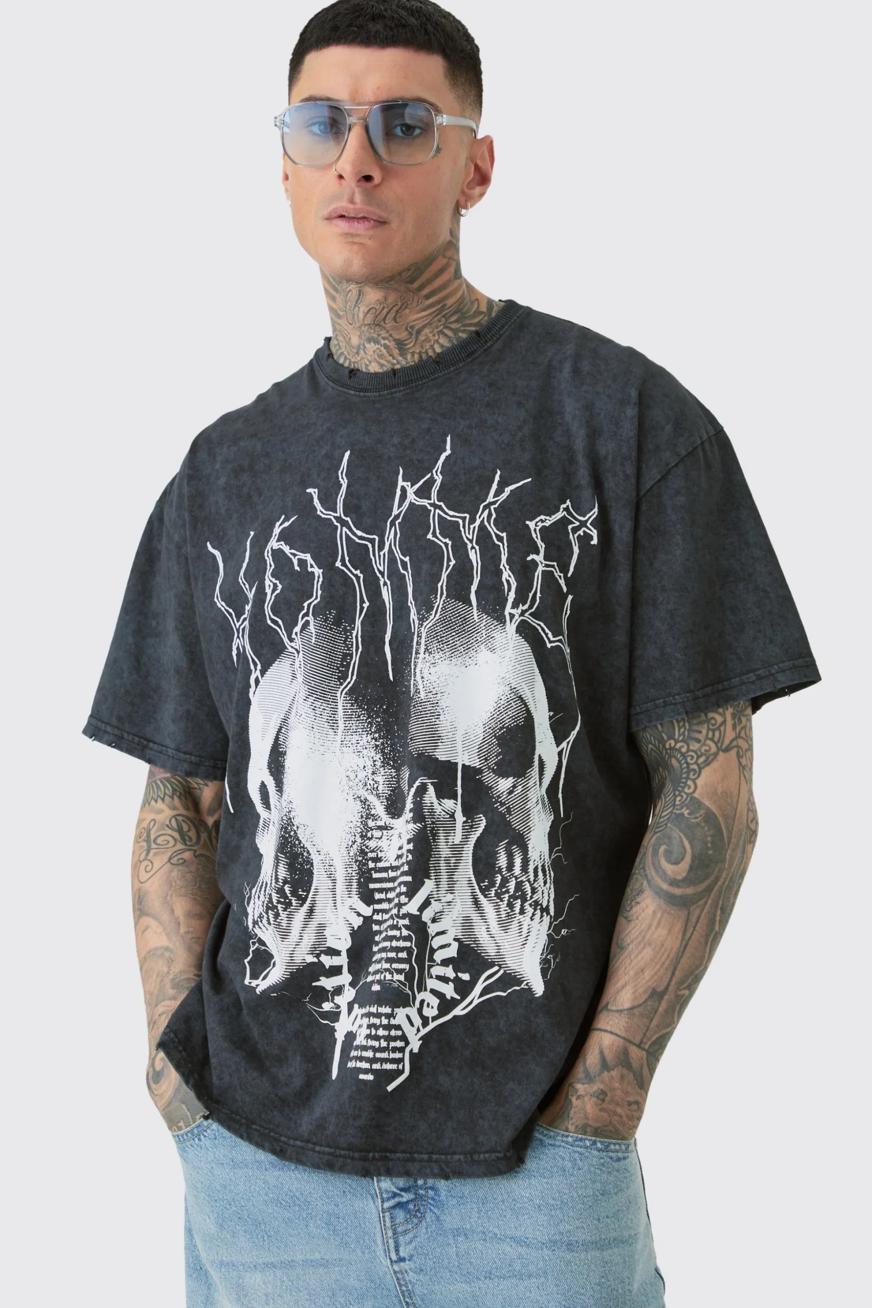 Tall Distressed Oversized Acid Wash Gothic Print T-shirt | BoohooMAN UK
