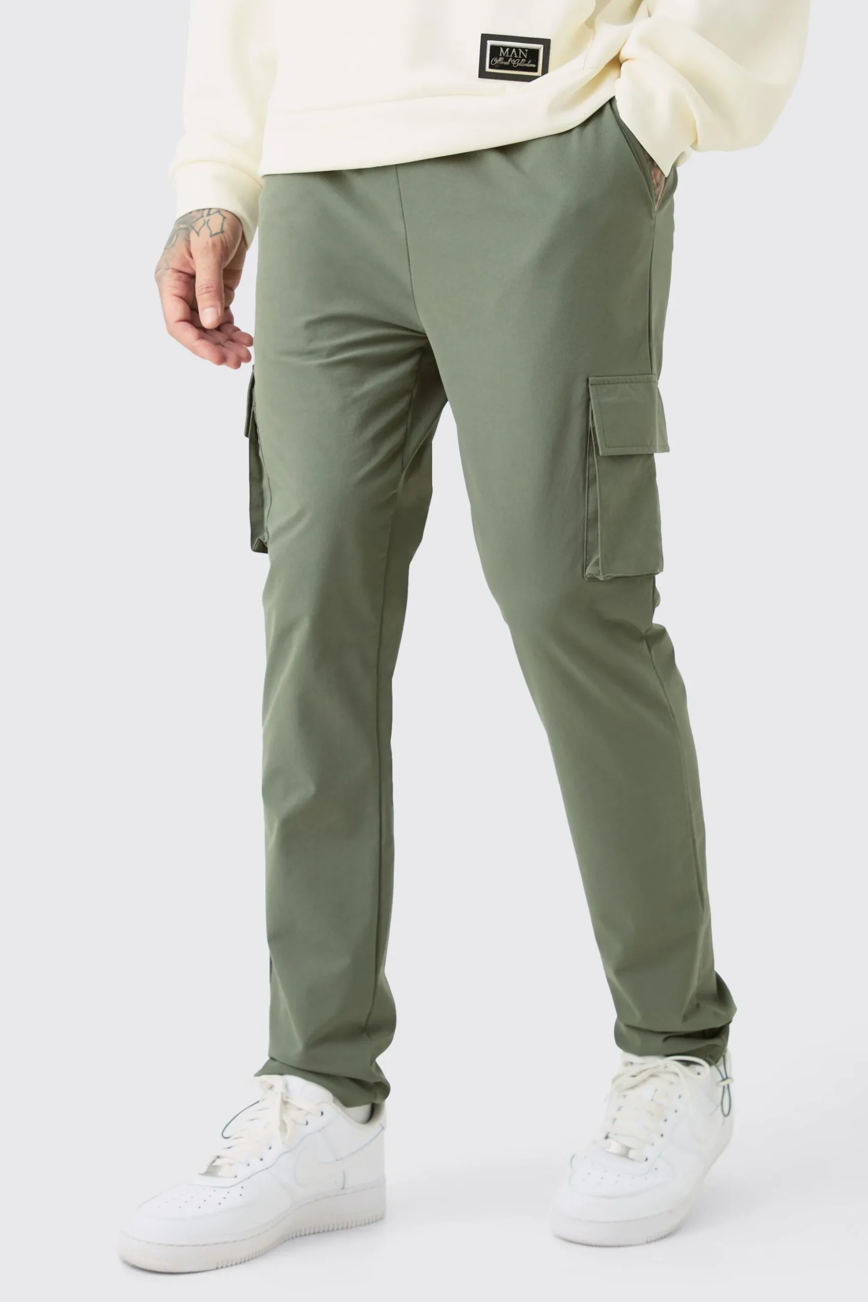 Tall Elasticated Waist Lightweight Stretch Skinny Cargo Trouser | BoohooMAN UK
