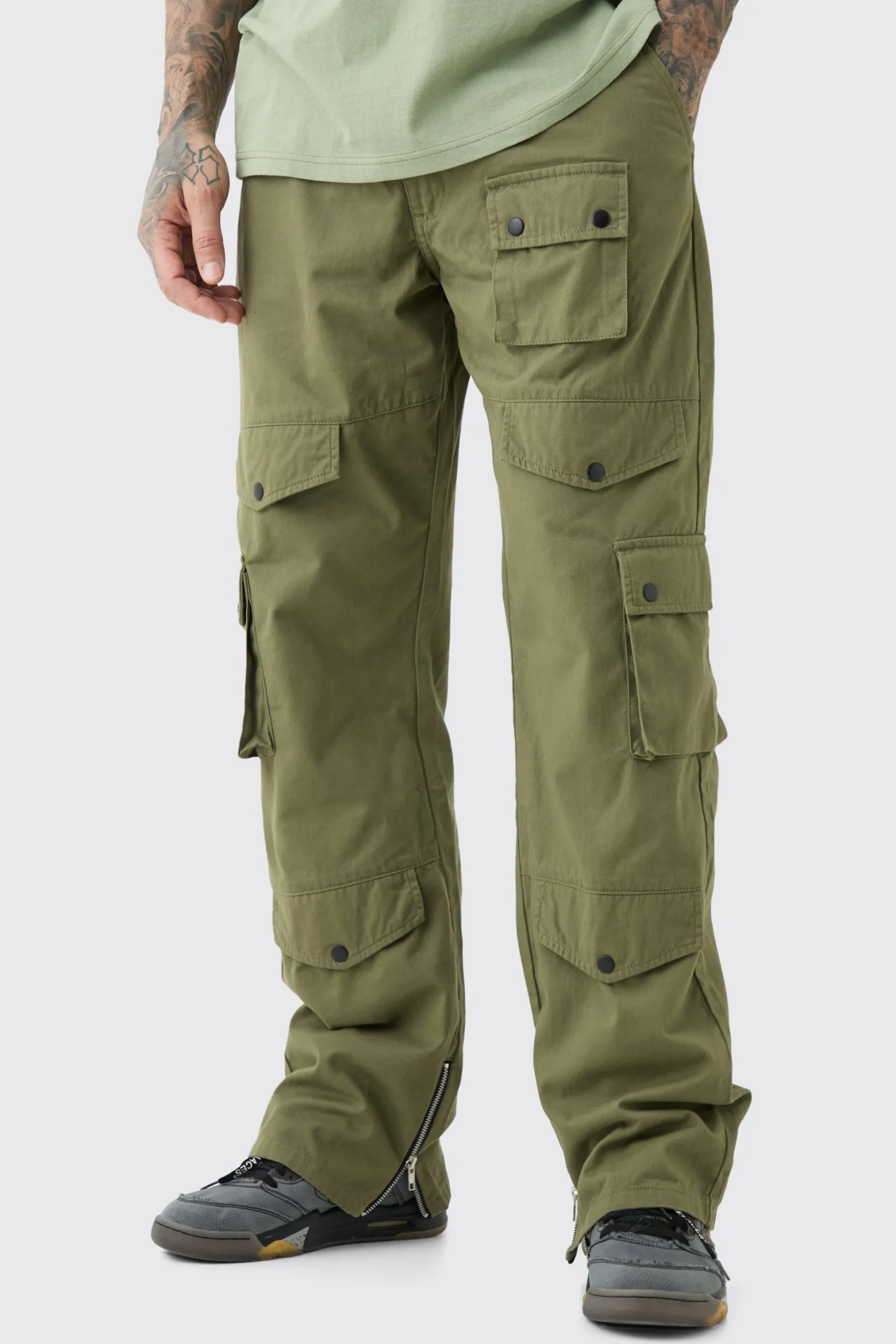 Tall Fixed Relaxed Fit Twill Cargo Trousers | BoohooMAN UK