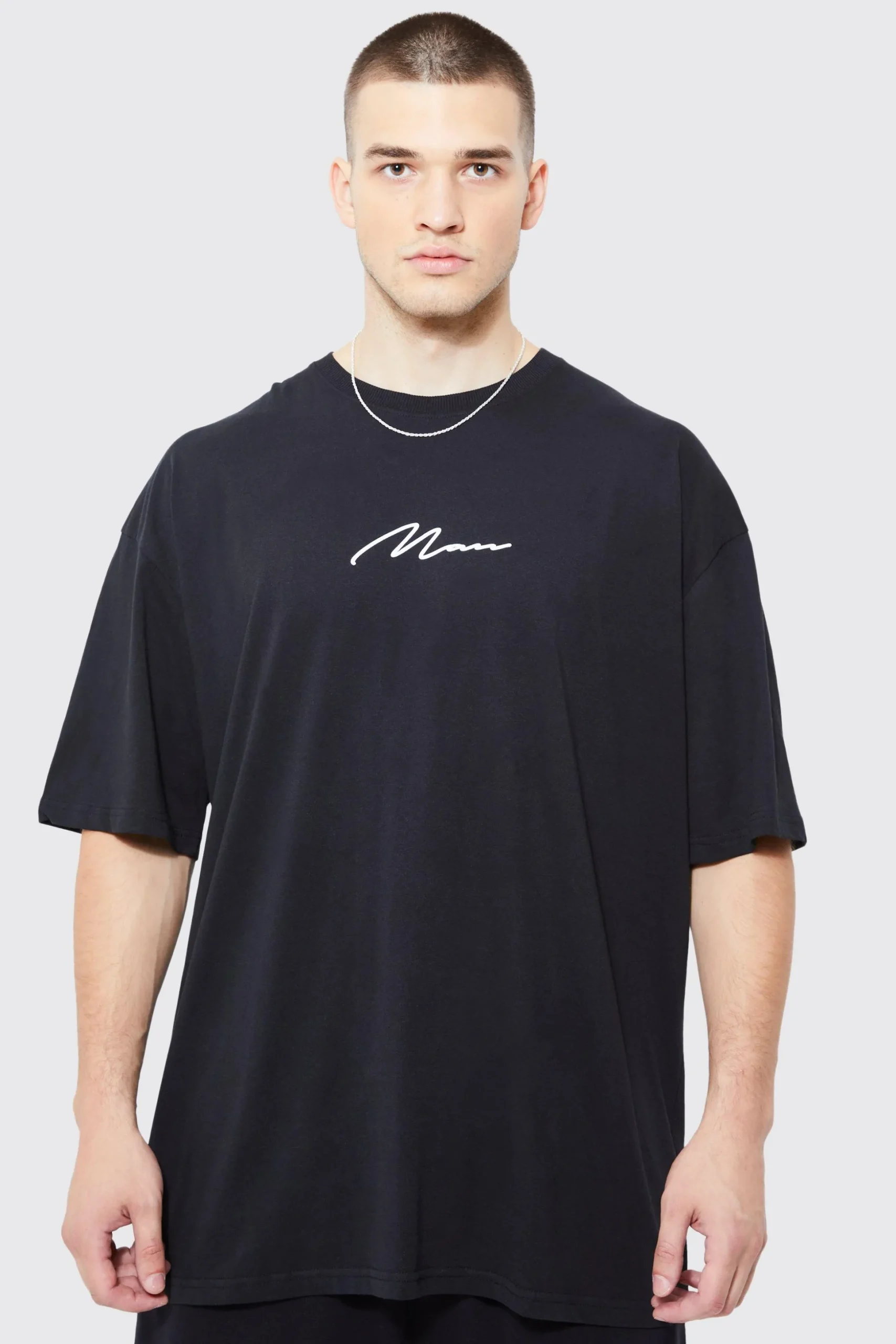Tall Man Signature Oversized Crew Neck T-shirt | BoohooMAN UK