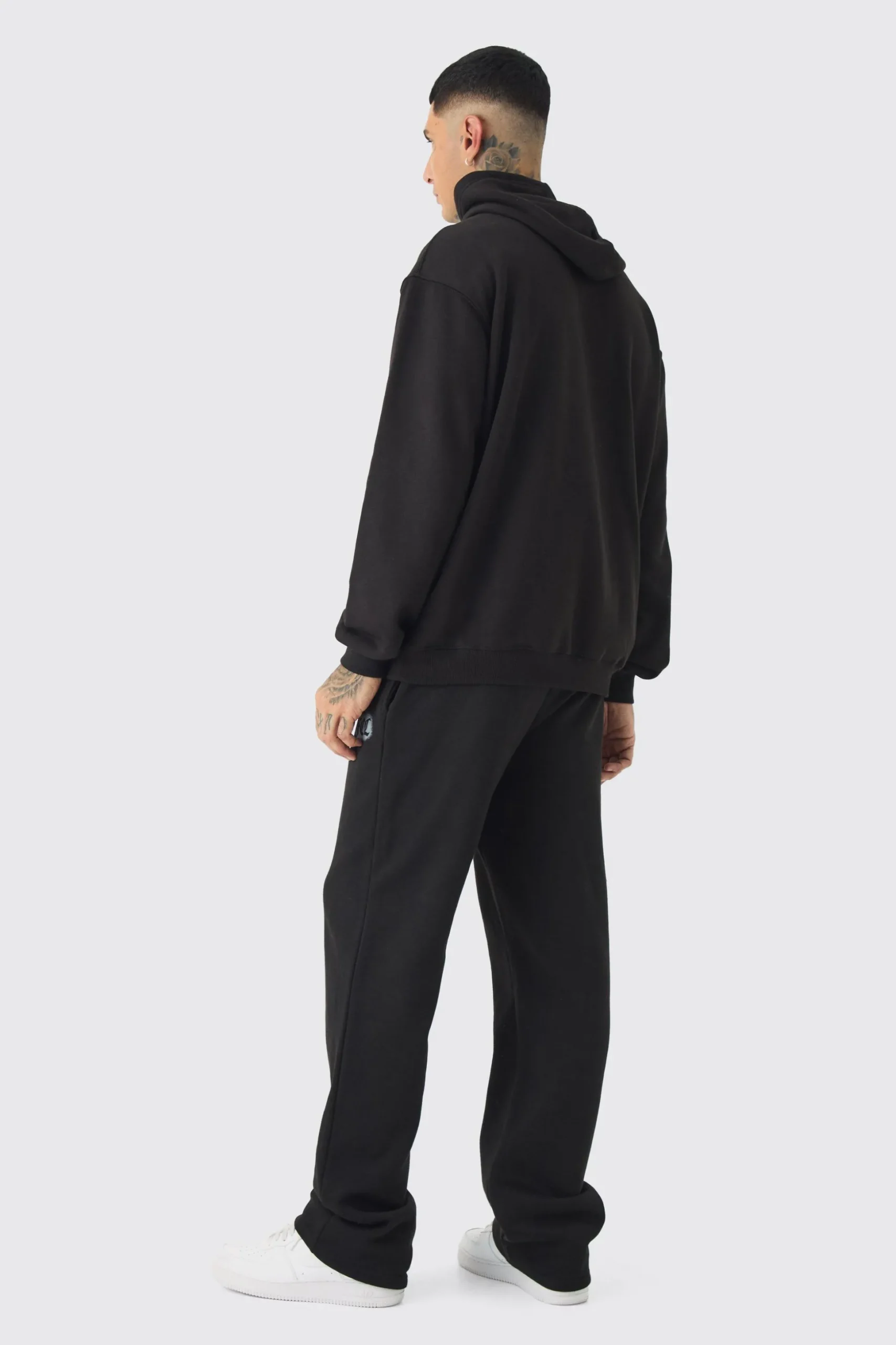 Tall OFCL Spray Hoodie & Relaxed Fit Jogger Tracksuit | BoohooMAN UK