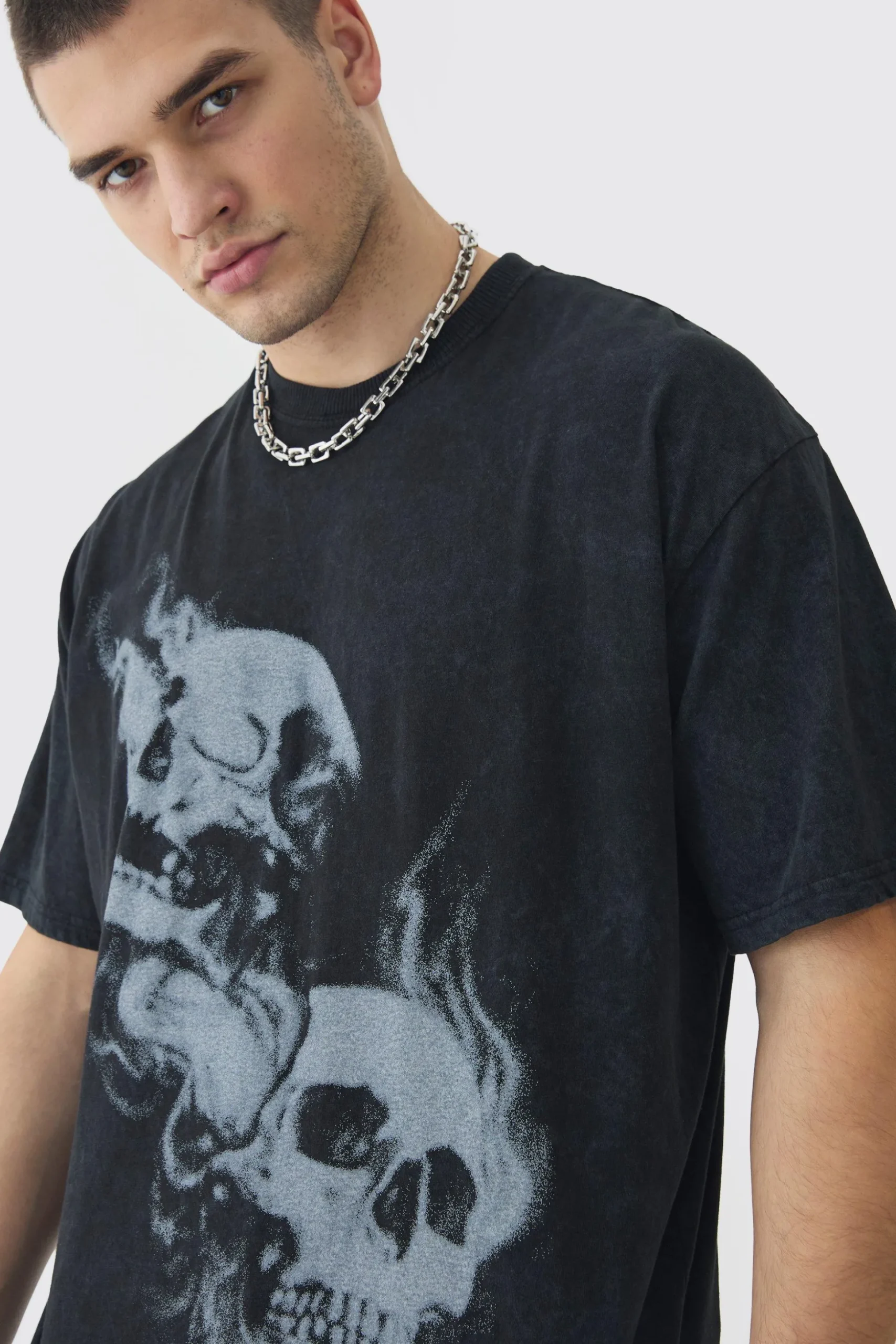 Tall Oversized Skull Acid Wash T-Shirt | BoohooMAN UK