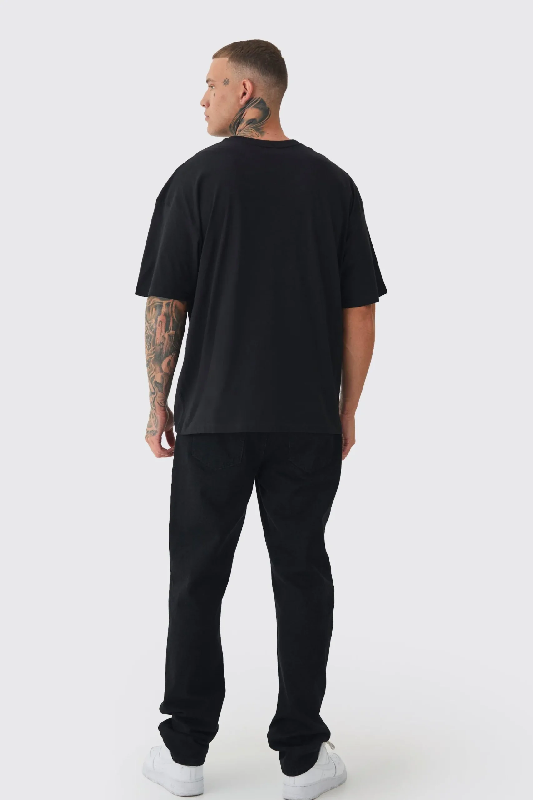 Tall Oversized Tall OFCL 8 Ball Embroidered T-shirt In Black | BoohooMAN UK