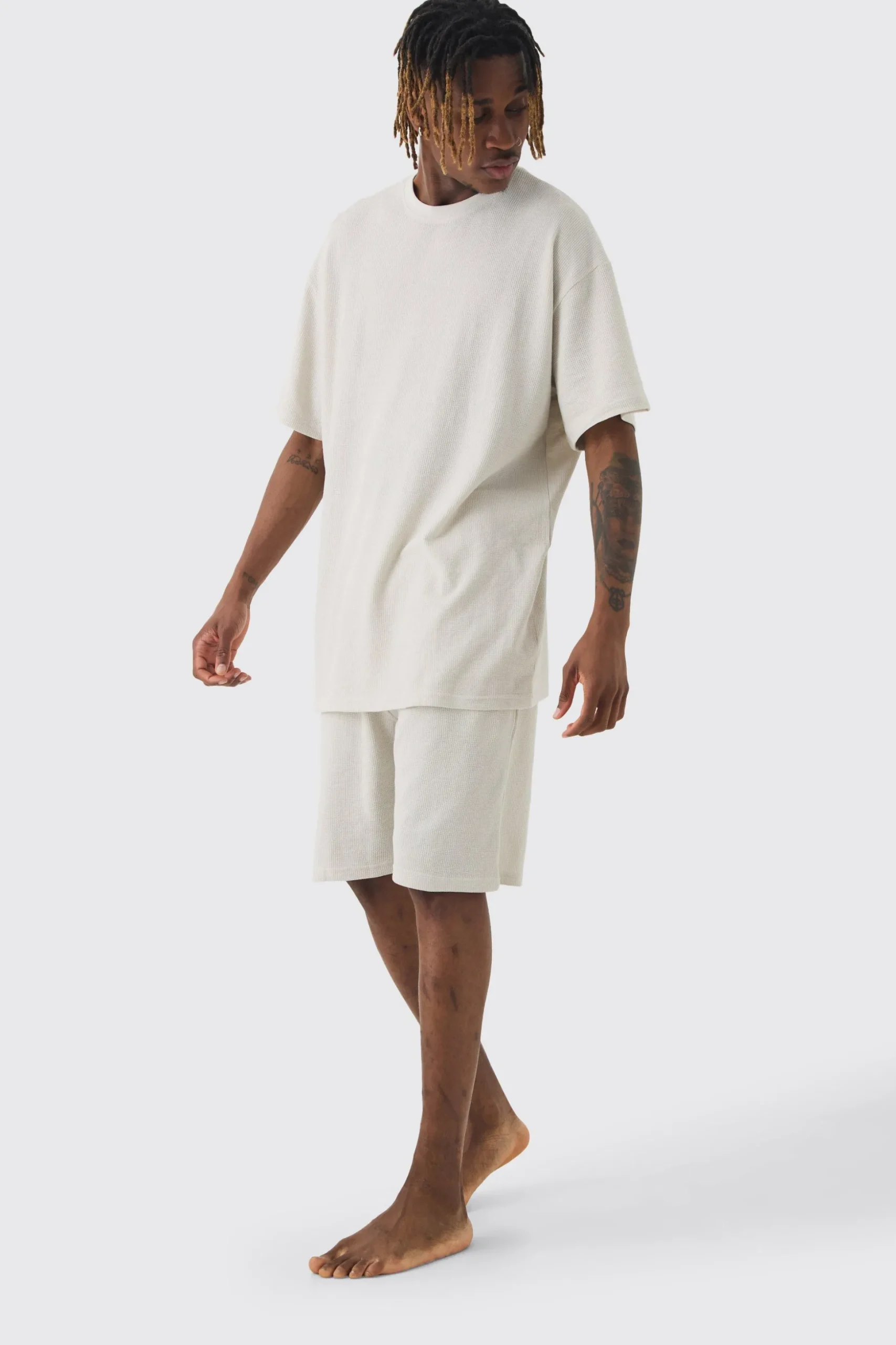 Tall Oversized Waffle Lounge Short Set In Grey | BoohooMAN UK