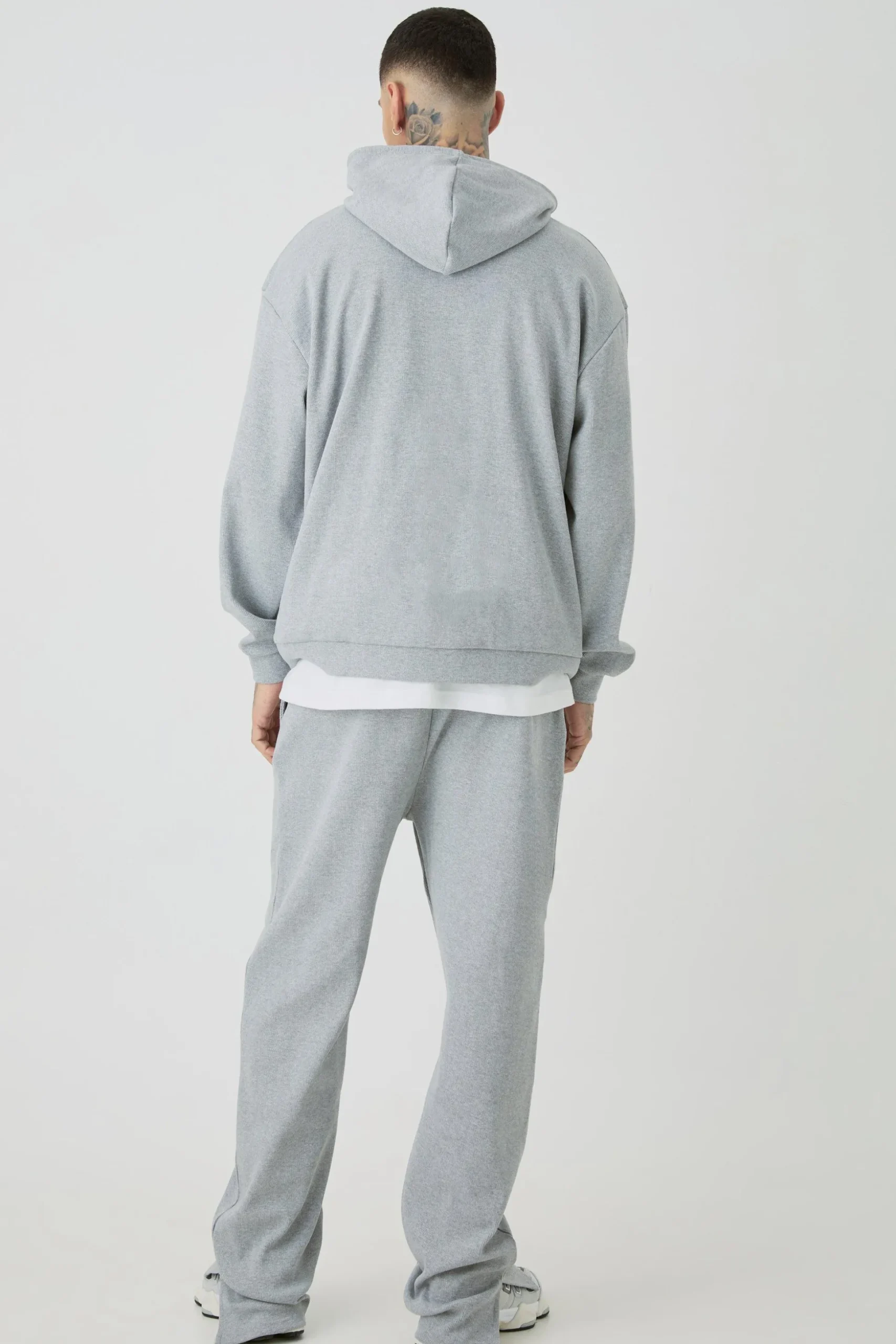 Tall Regular Fit Heavyweight Ribbed Split Hem Jogger | BoohooMAN UK