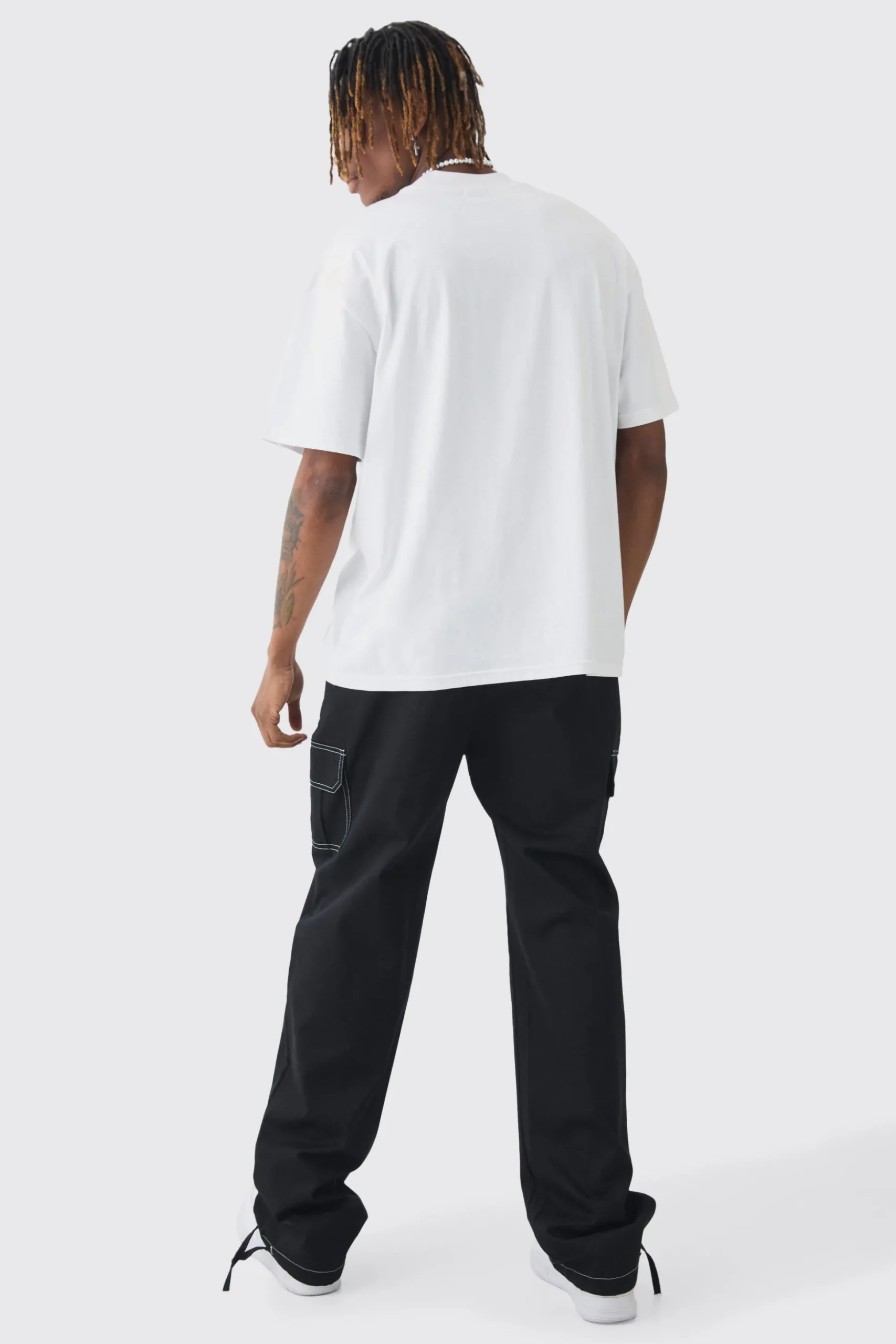 Tall Relaxed Cargo Worldwide Print Trouser | BoohooMAN UK