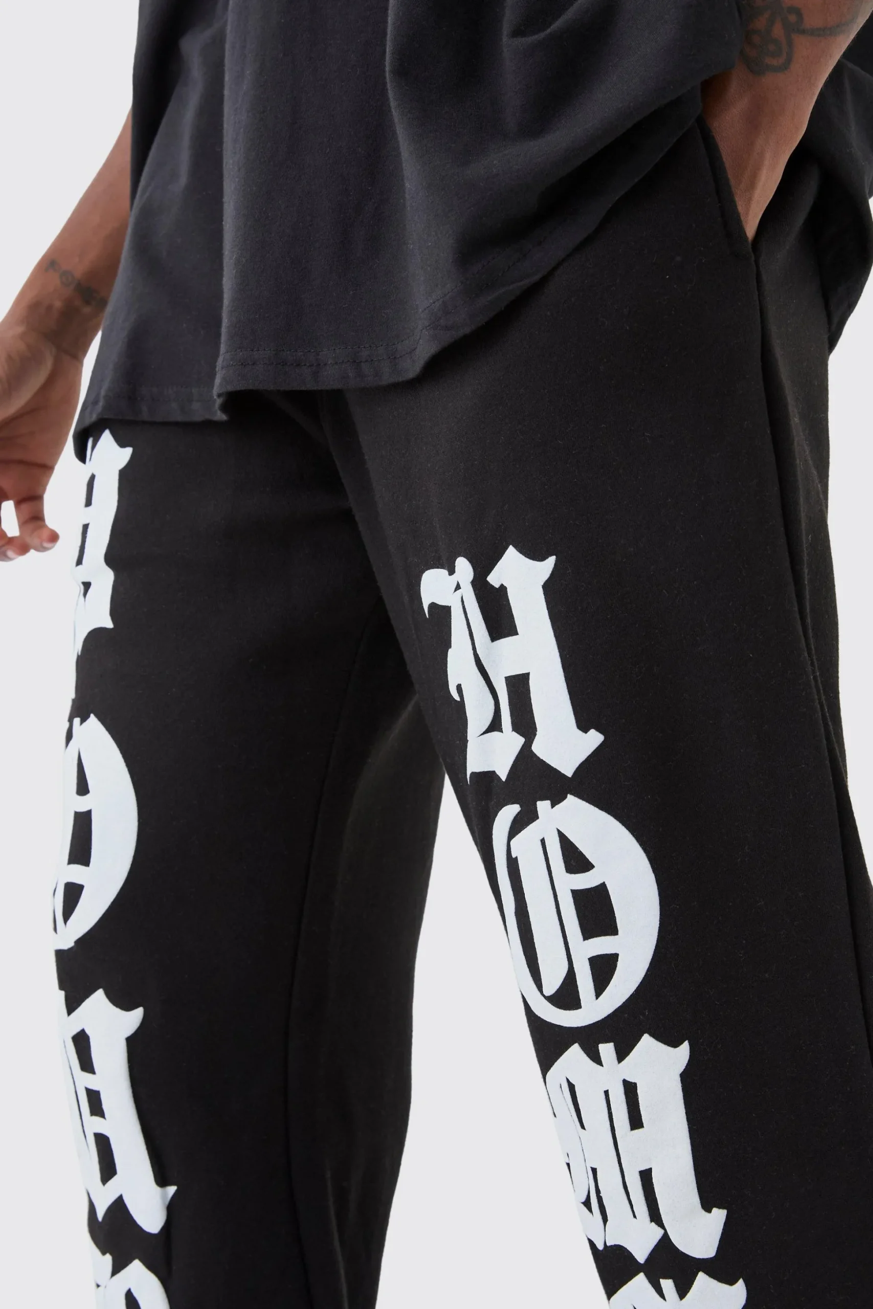 Tall Relaxed Pour Homme Puff Print Jogger | BoohooMAN UK