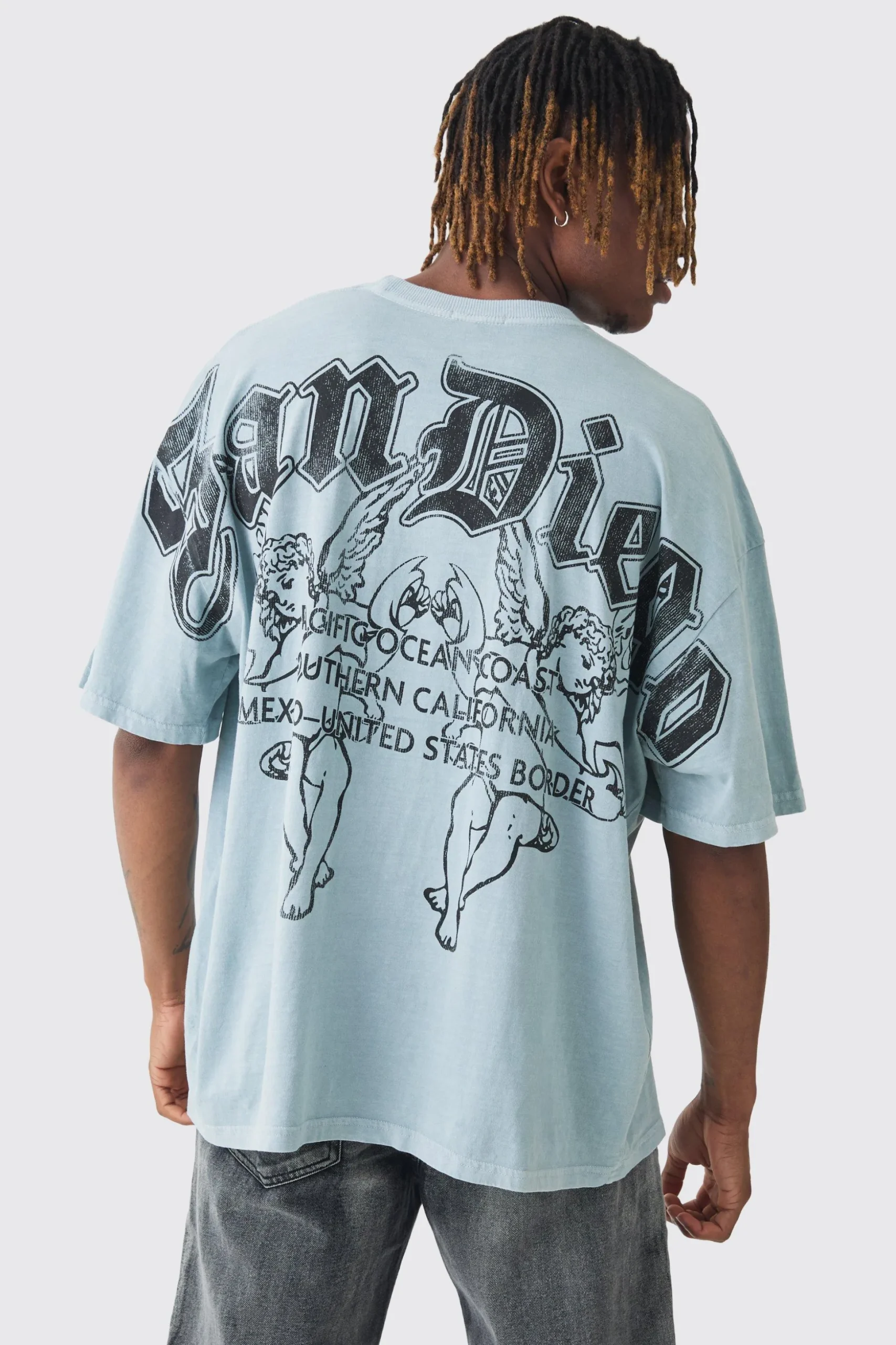 Tall San Diego Renaissance Back Print T-shirt In Blue | BoohooMAN UK