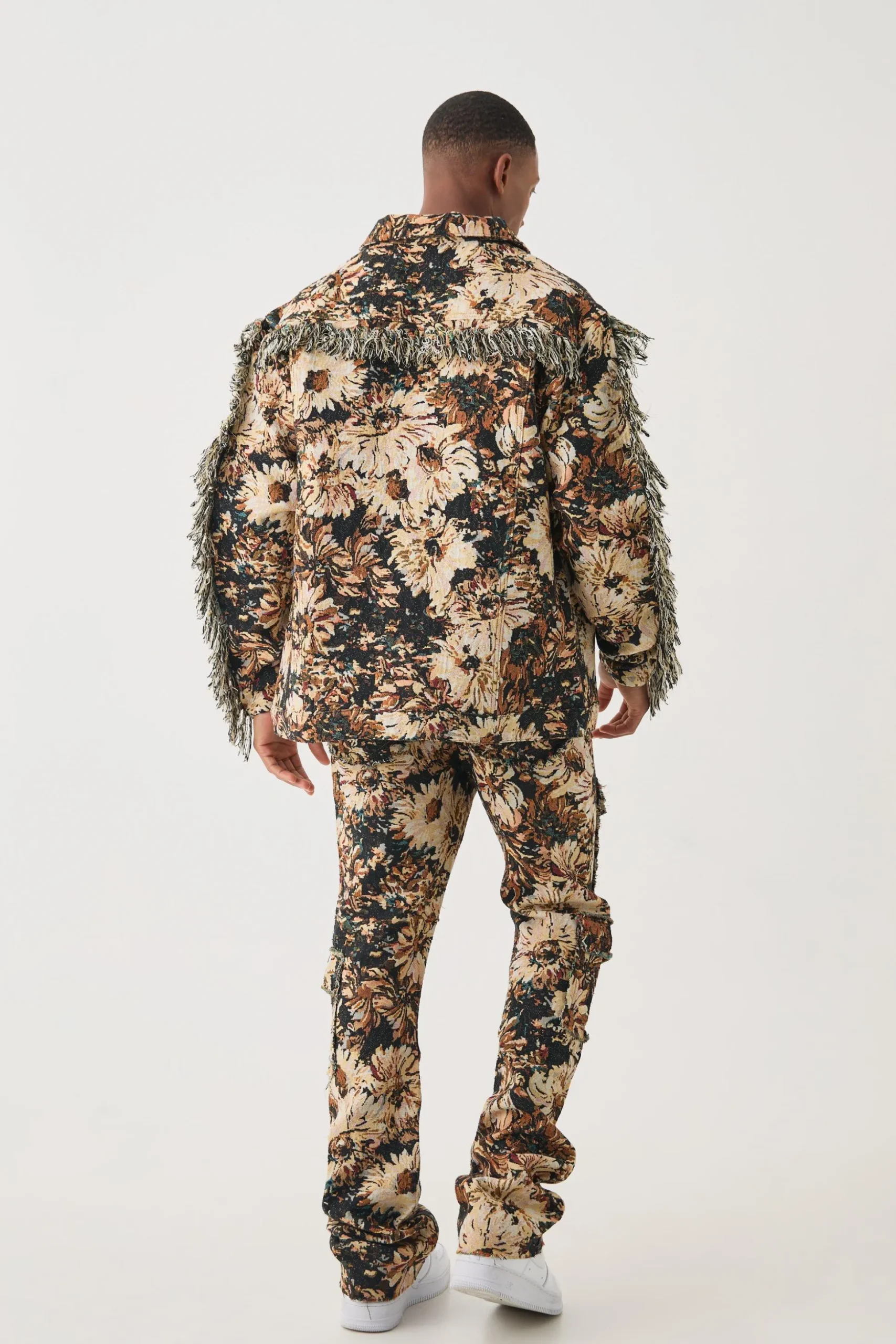 Tapestry Stacked Flared Cargo Trousers | BoohooMAN UK