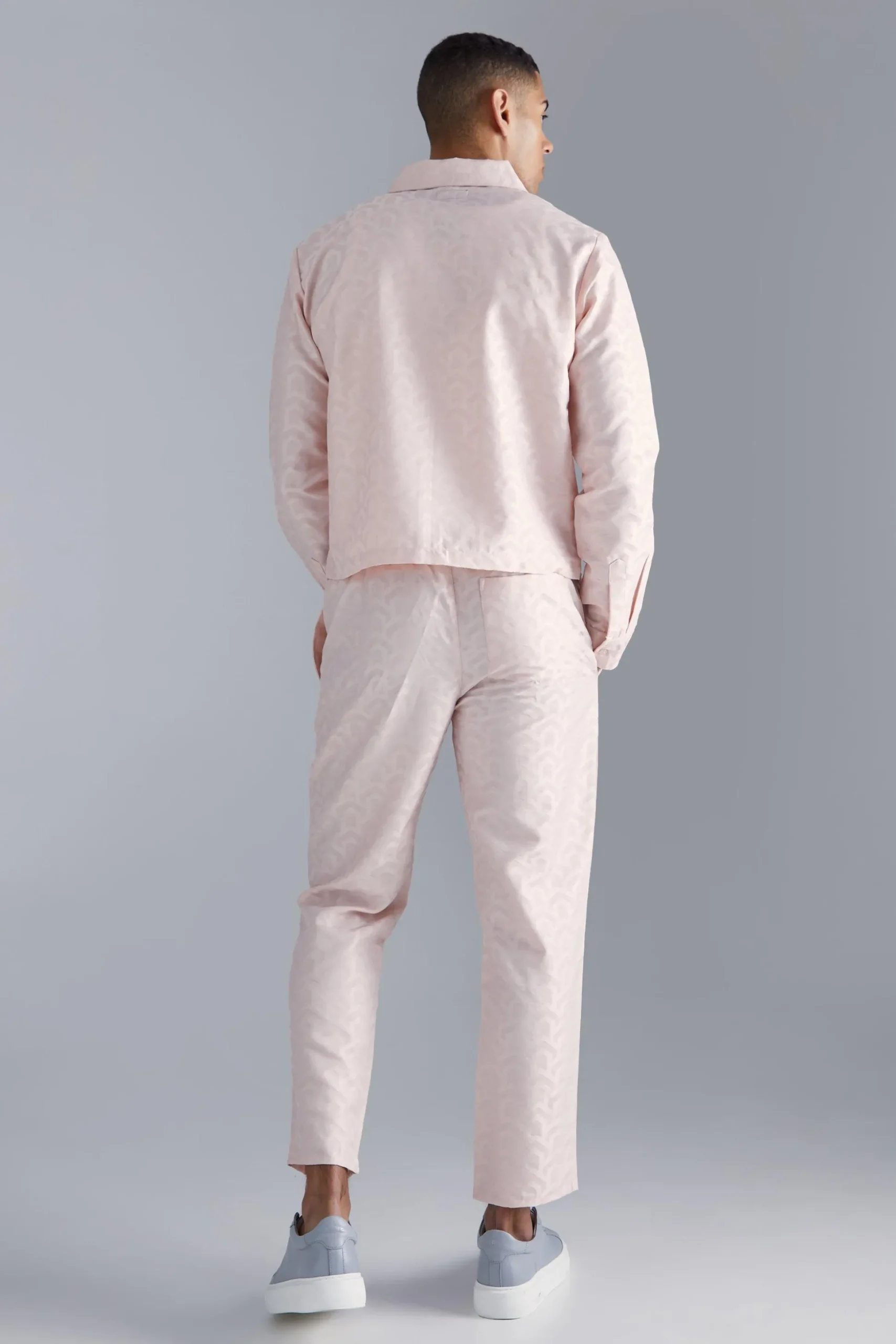 Textured Geo Boxy Zip Through Overshirt | BoohooMAN UK