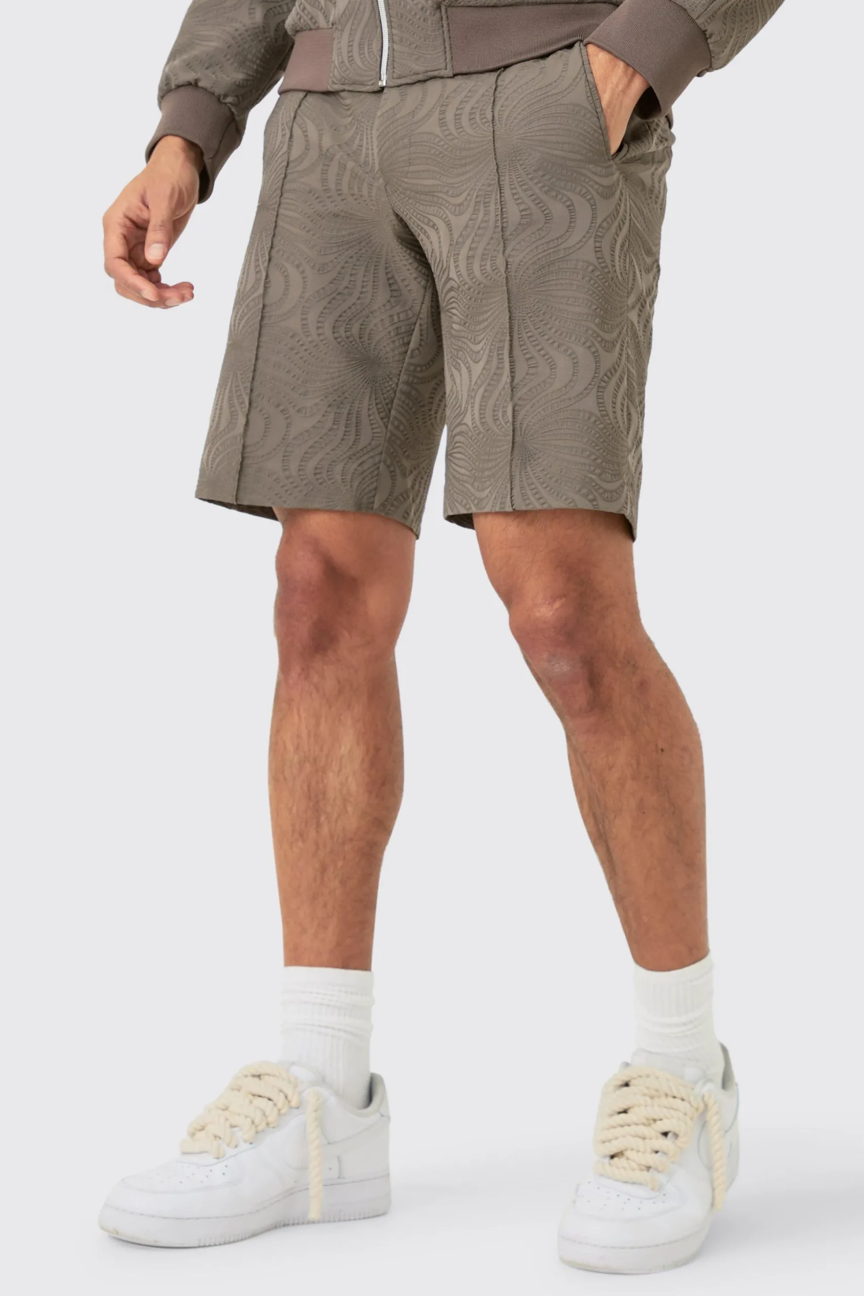 Textured Straight Fit Pintuck Tailored Shorts | BoohooMAN UK